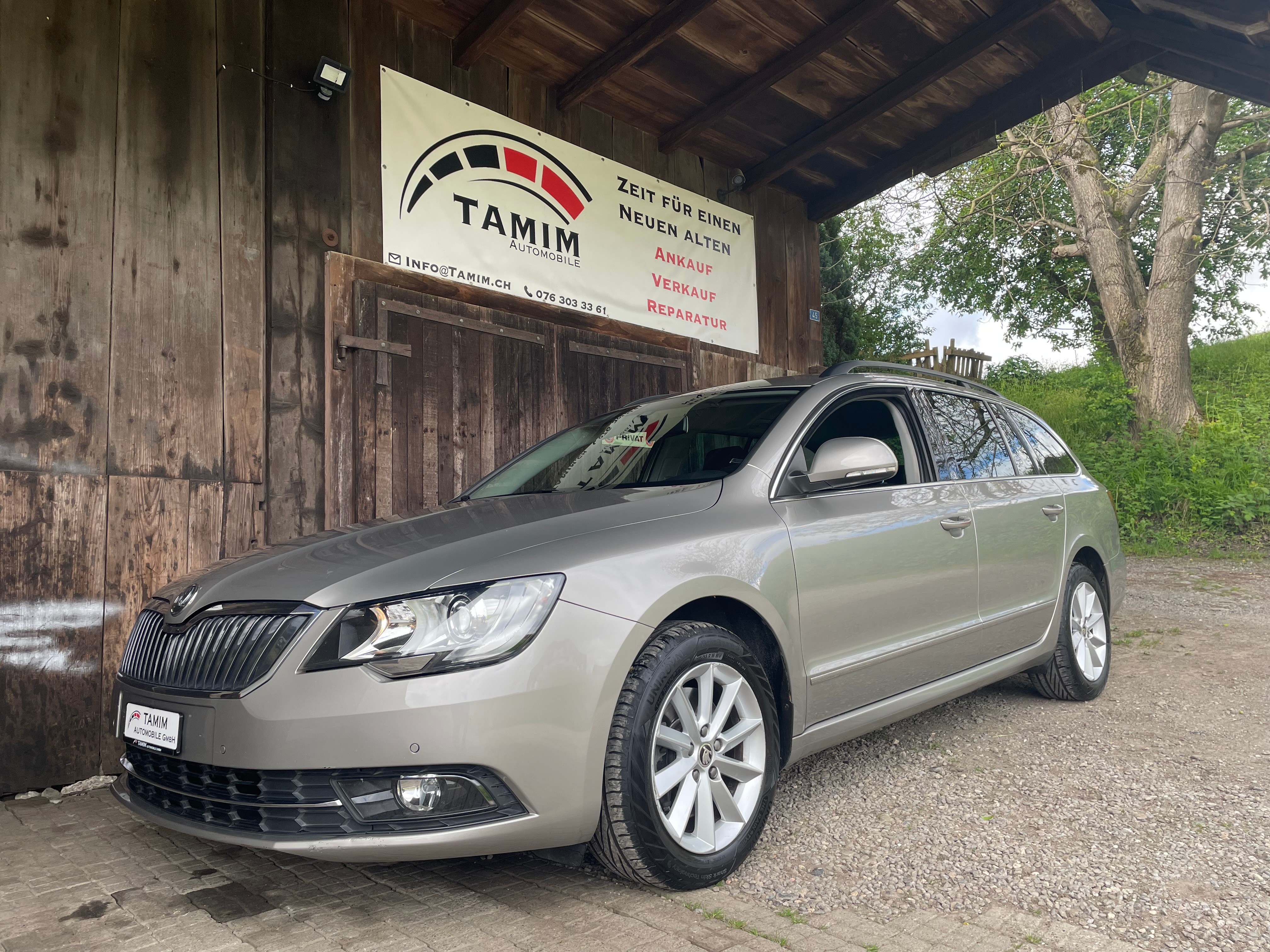 SKODA Superb Combi 2.0 TDi Elegance DSG