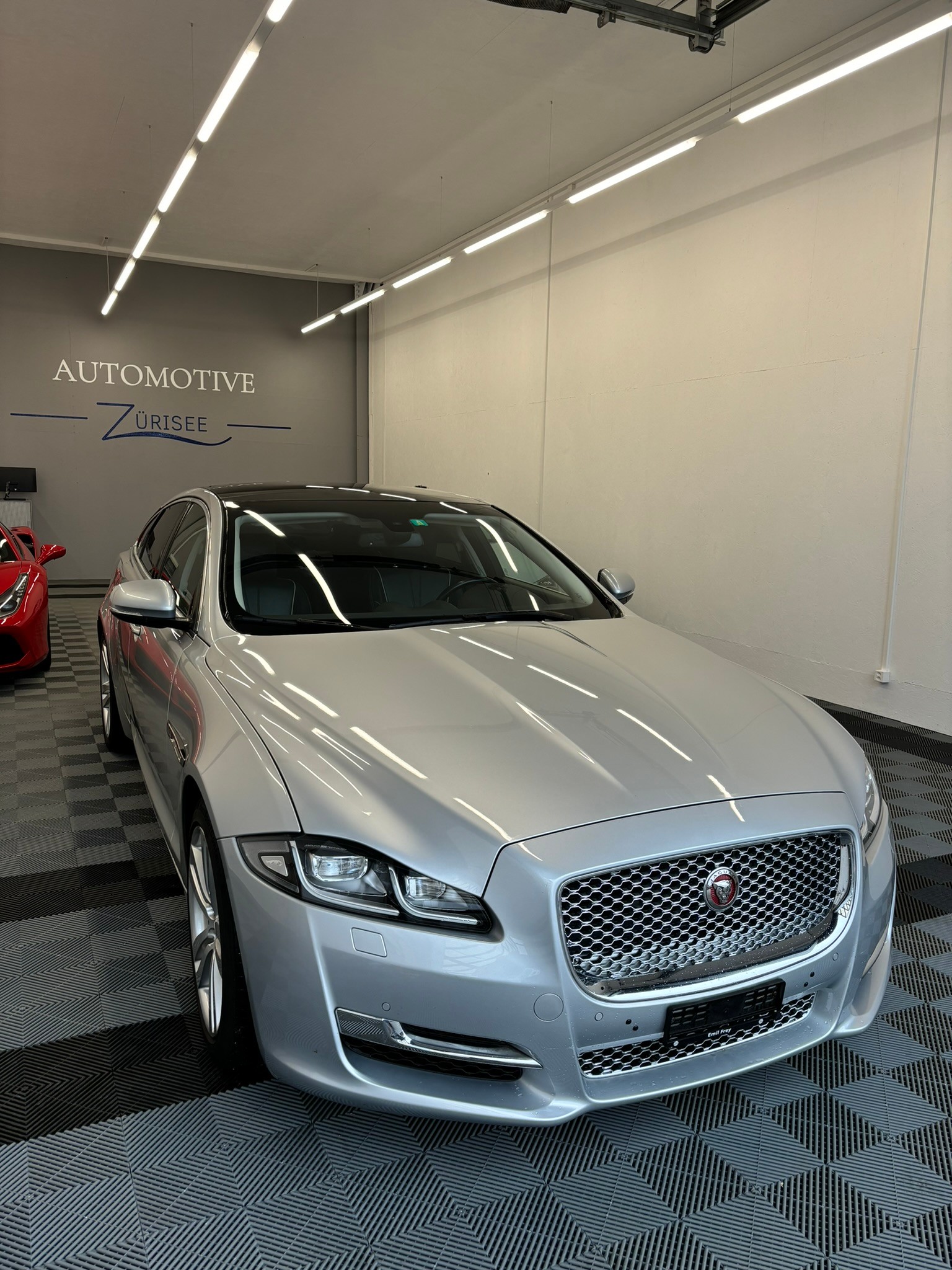 JAGUAR XJ LWB 3.0d V6 Automatic