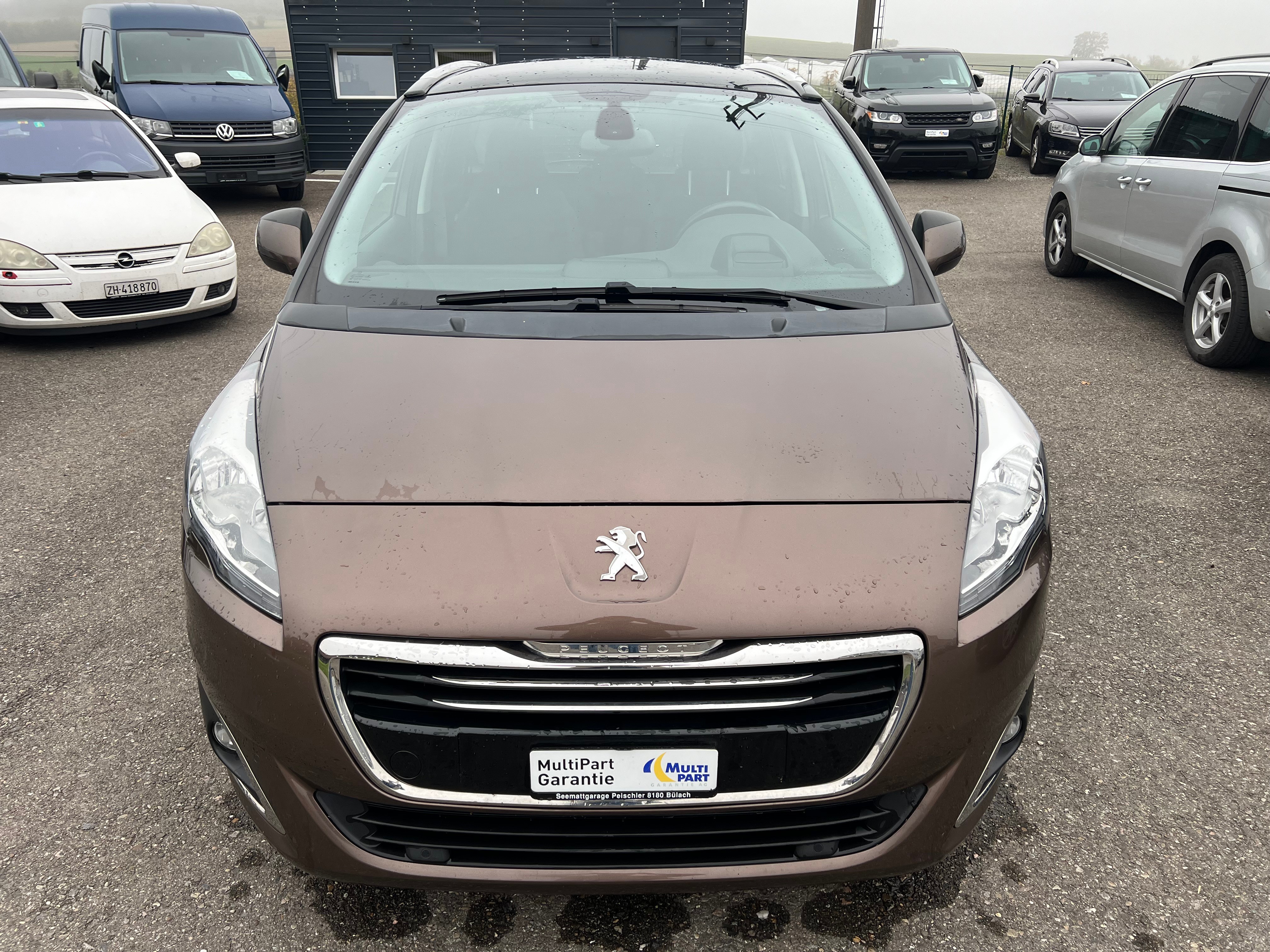 PEUGEOT 5008 1.6 16V T Allure Automatic