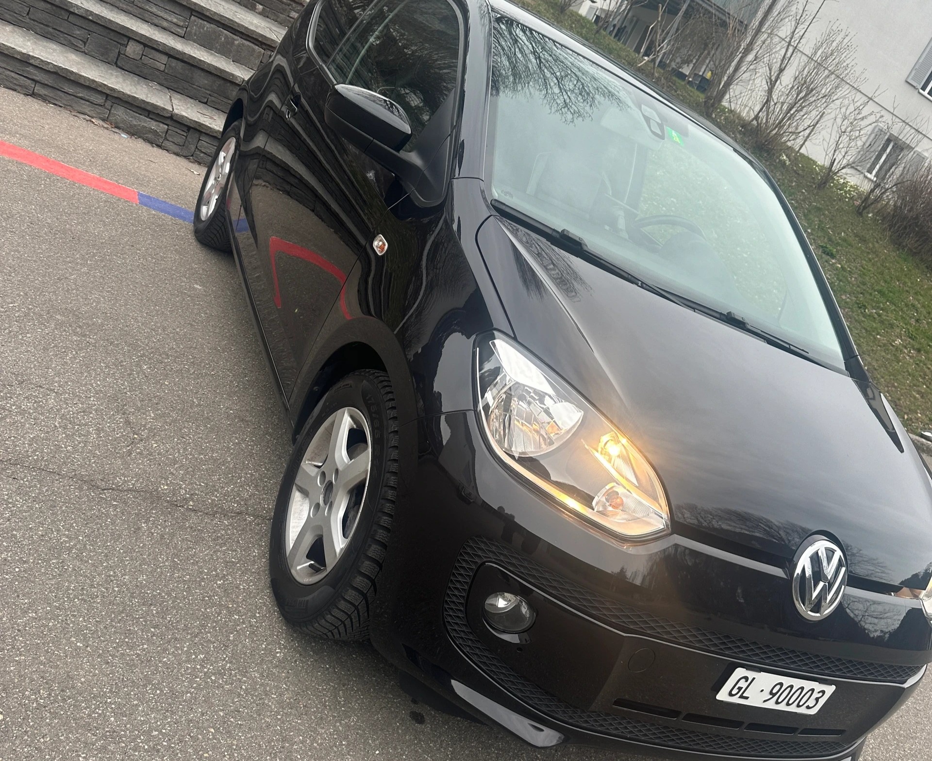 VW Up 1.0 MPI Black UP Ab MFK