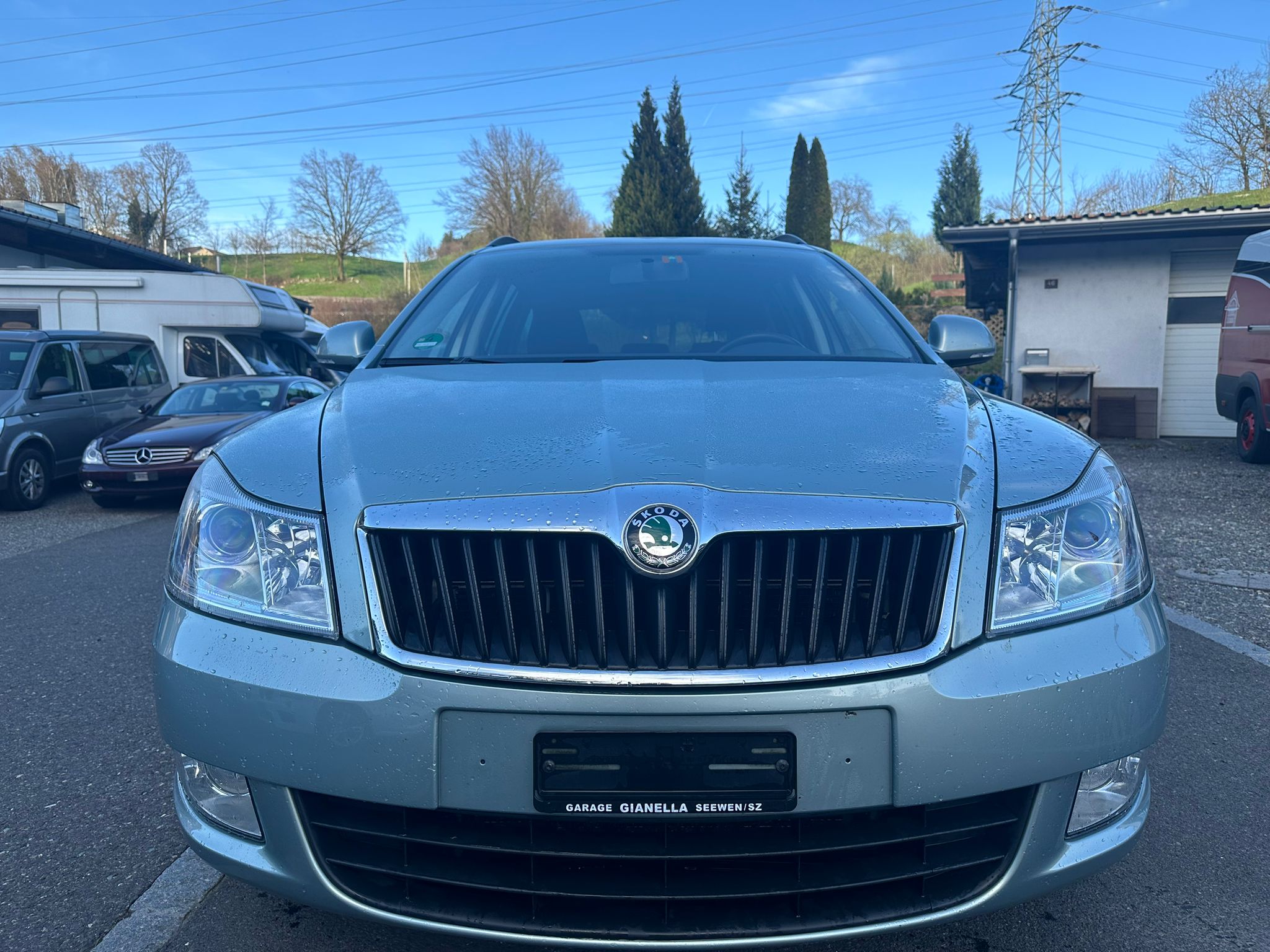 SKODA Octavia Combi 1.6 TDI Stöckli 4x4