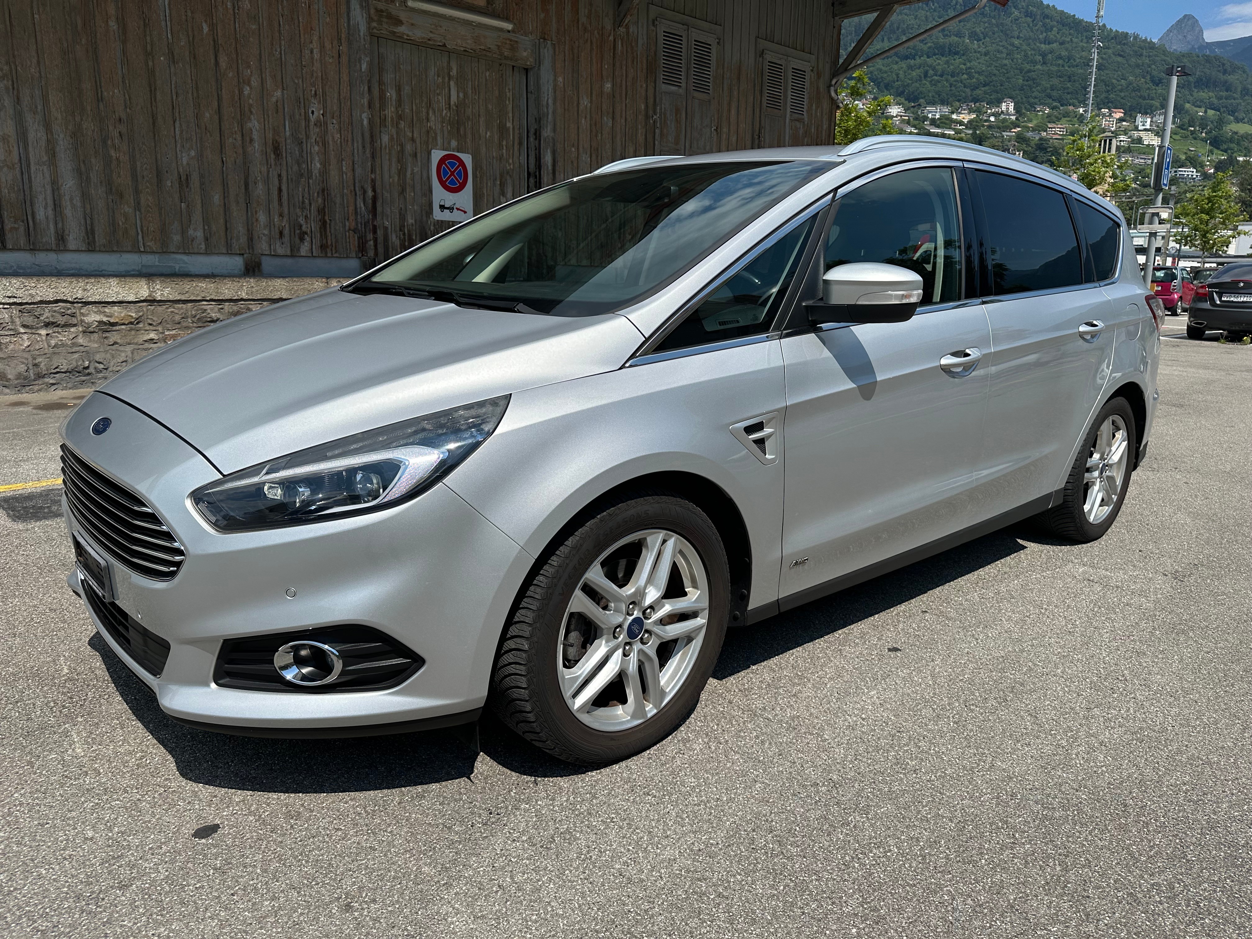 FORD S-Max 2.0 TDCi Titanium AWD PowerShift