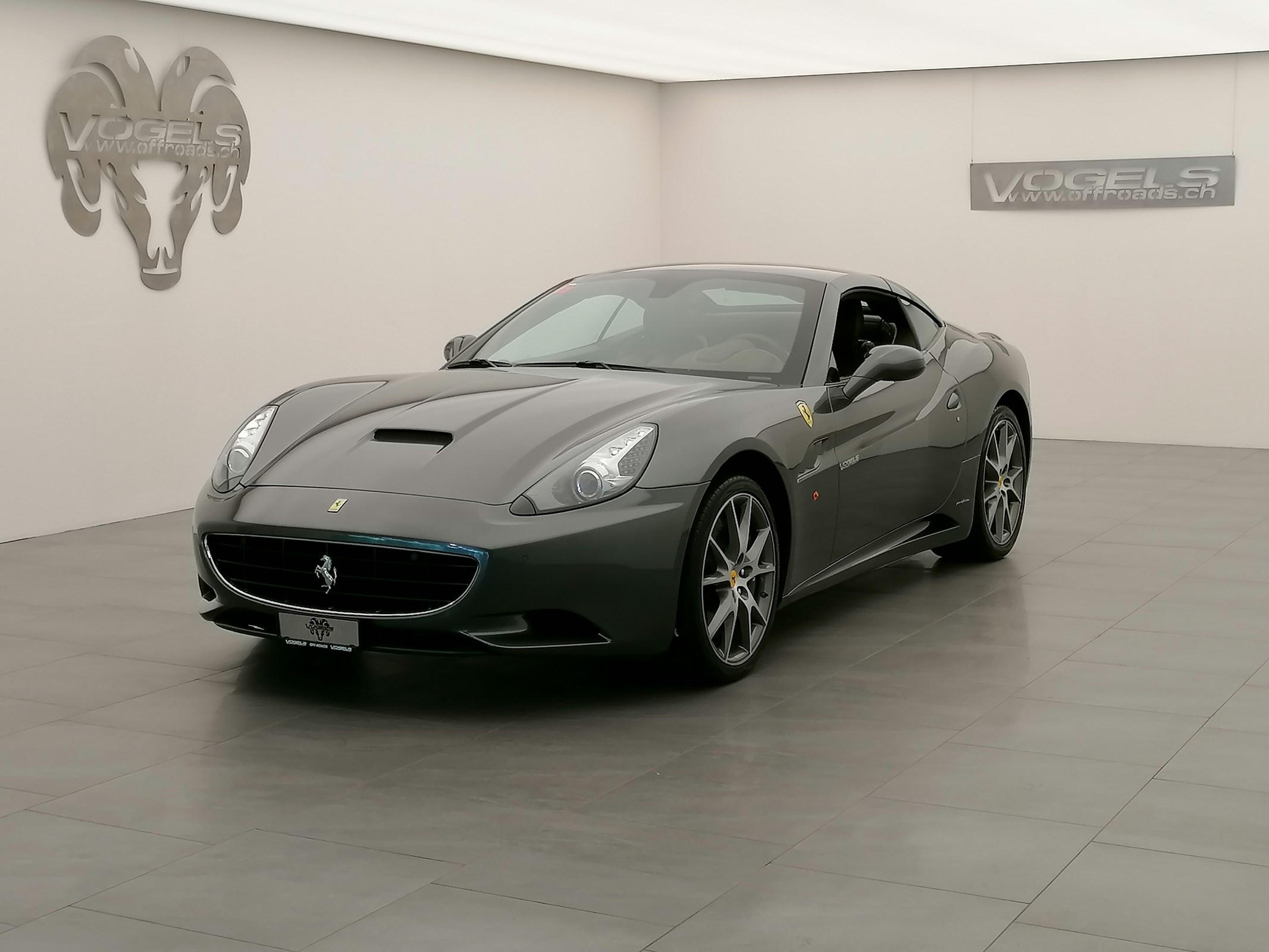 FERRARI CALIFORNIA 4.3 V8