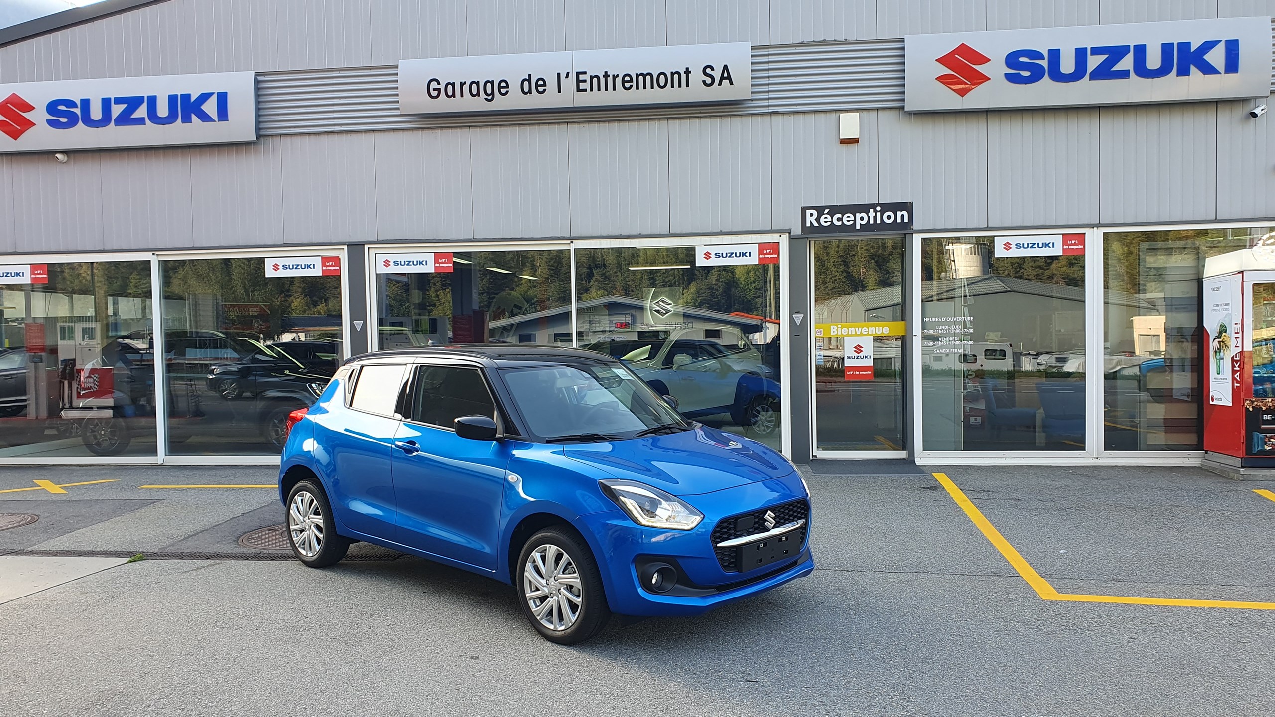 SUZUKI Swift 1.2 Compact + 4x4 Hybrid