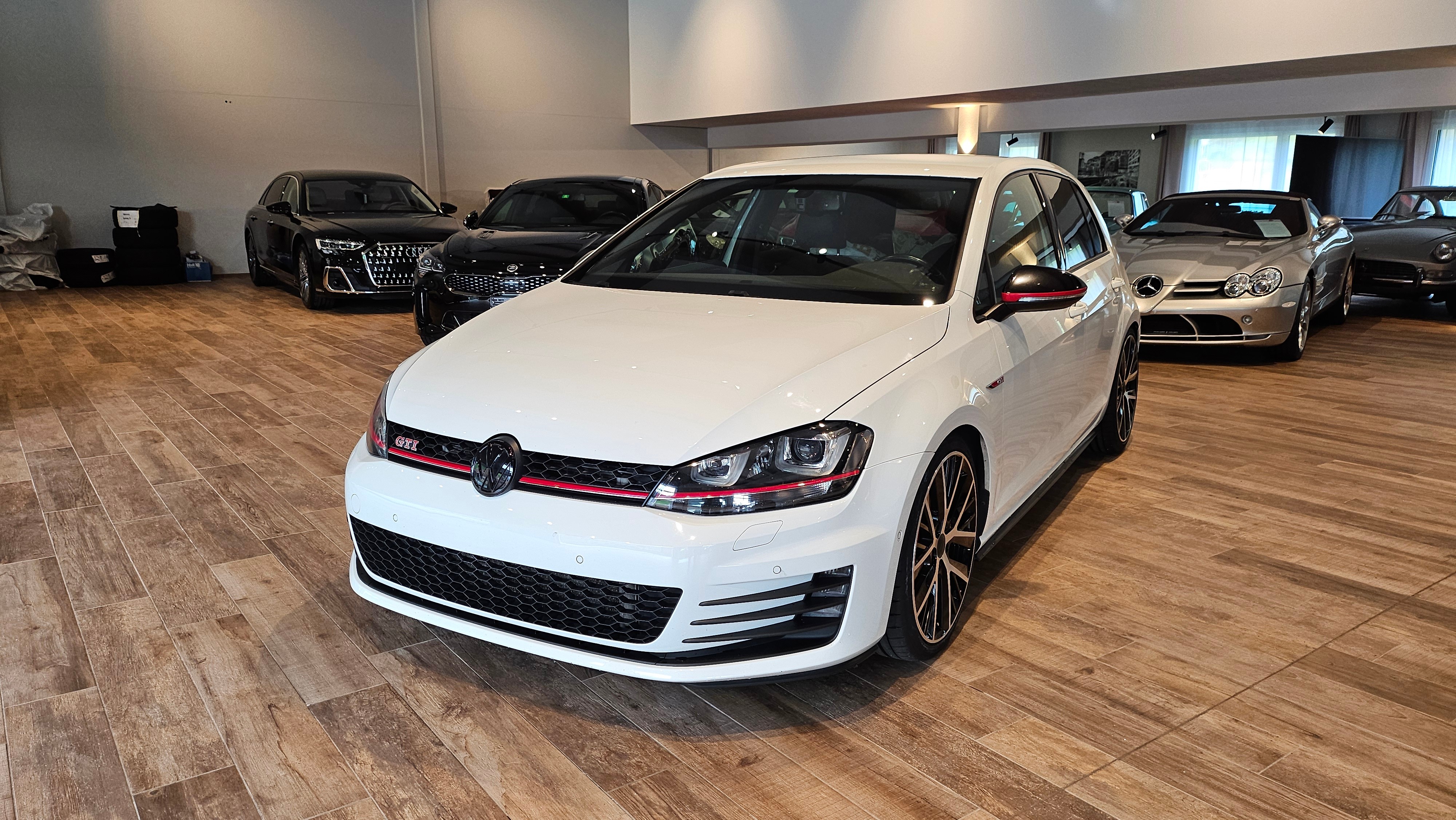 VW Golf 2.0 TSI GTI Performance Limited Edition 94//100