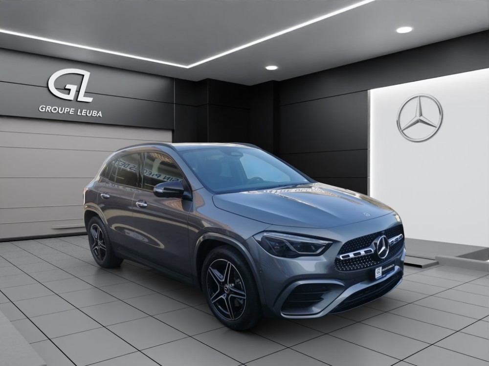 MERCEDES-BENZ GLA 220 4Matic 8G-DCT