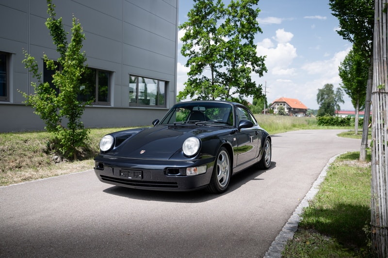 PORSCHE 911 Carrera 2 RS