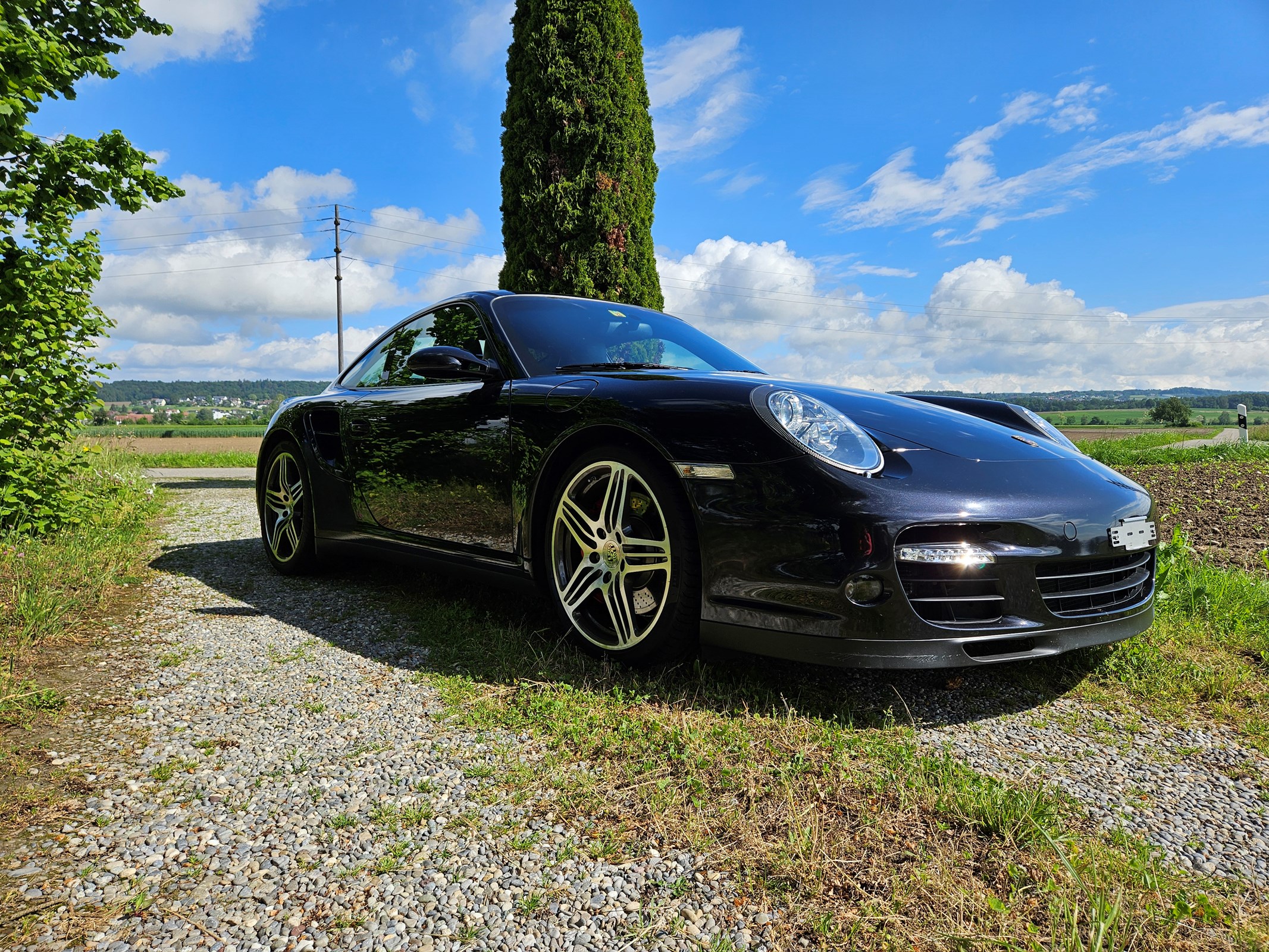 PORSCHE 911 Turbo