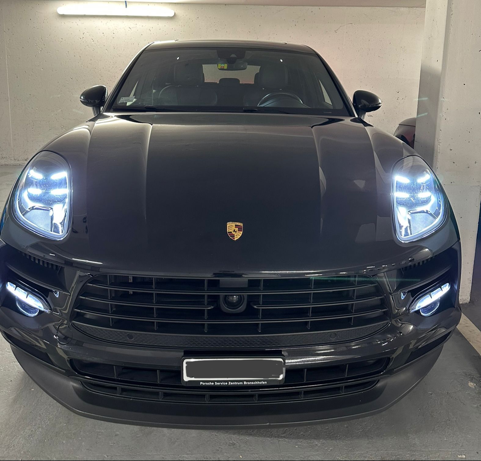 PORSCHE Macan S PDK