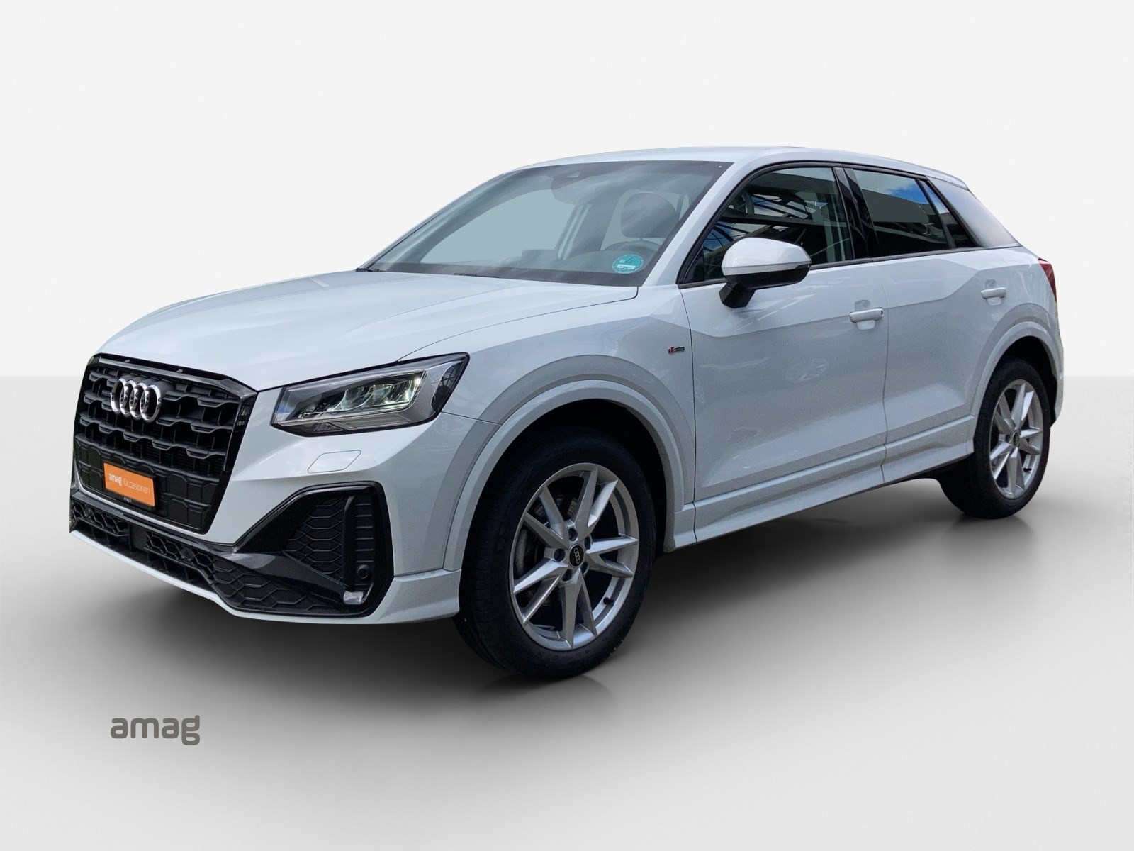 AUDI Q2 40 TFSI S line quattro S-tronic