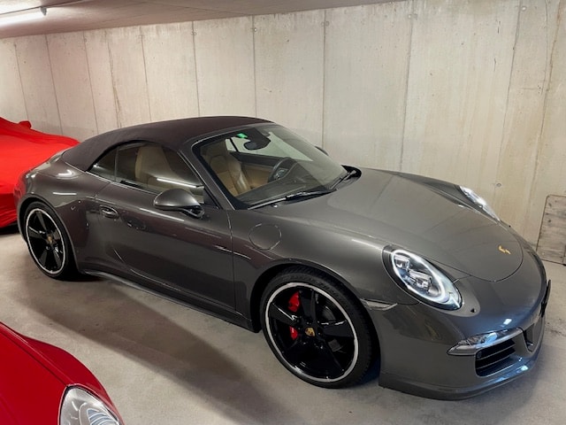 PORSCHE 911 Cabrio Carrera 4 GTS PDK