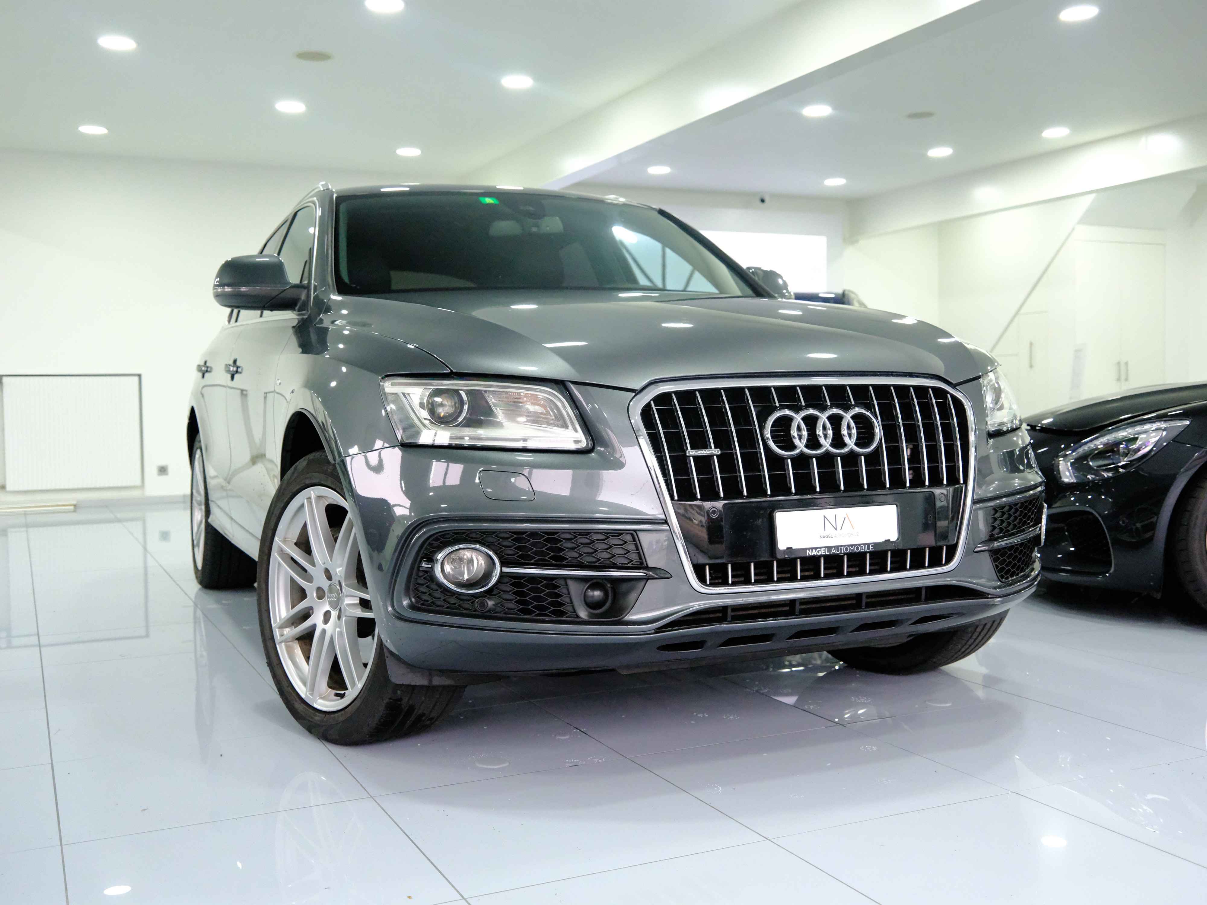 AUDI Q5 3.0 TDI quattro S-tronic