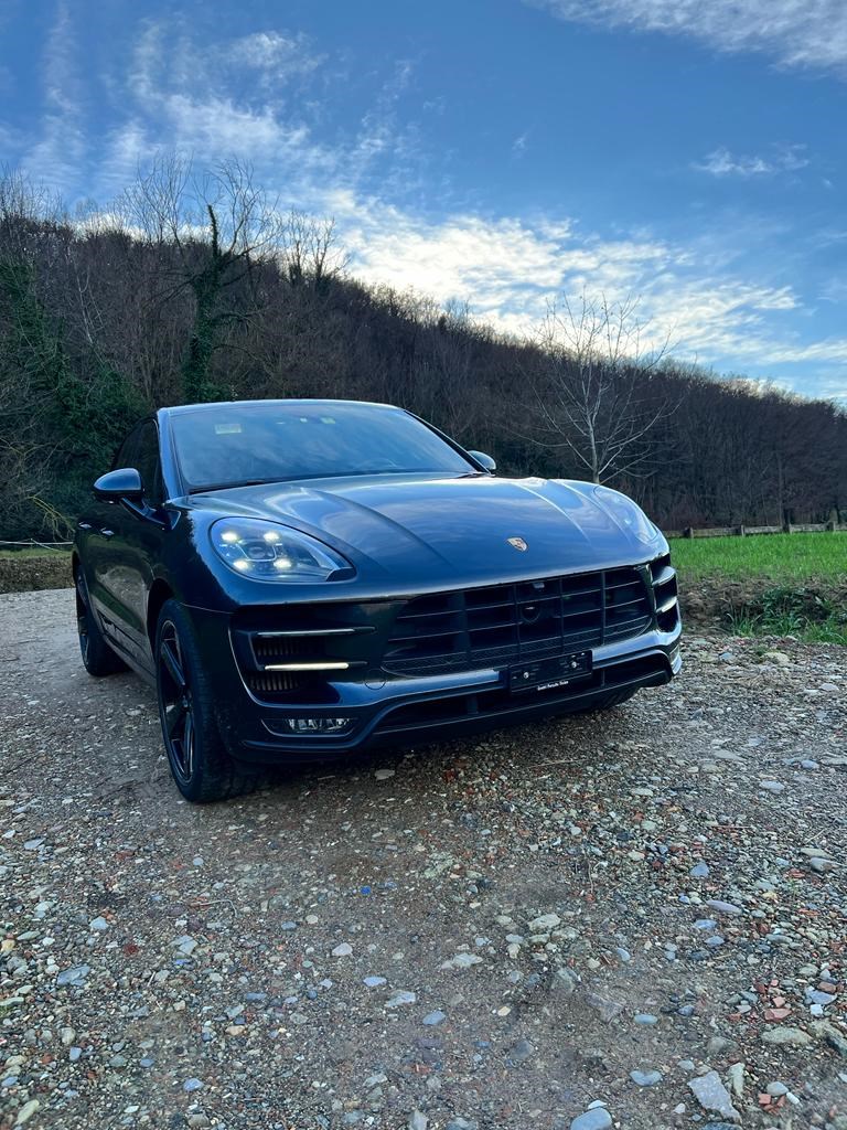 PORSCHE Macan Turbo Performance 440 cv