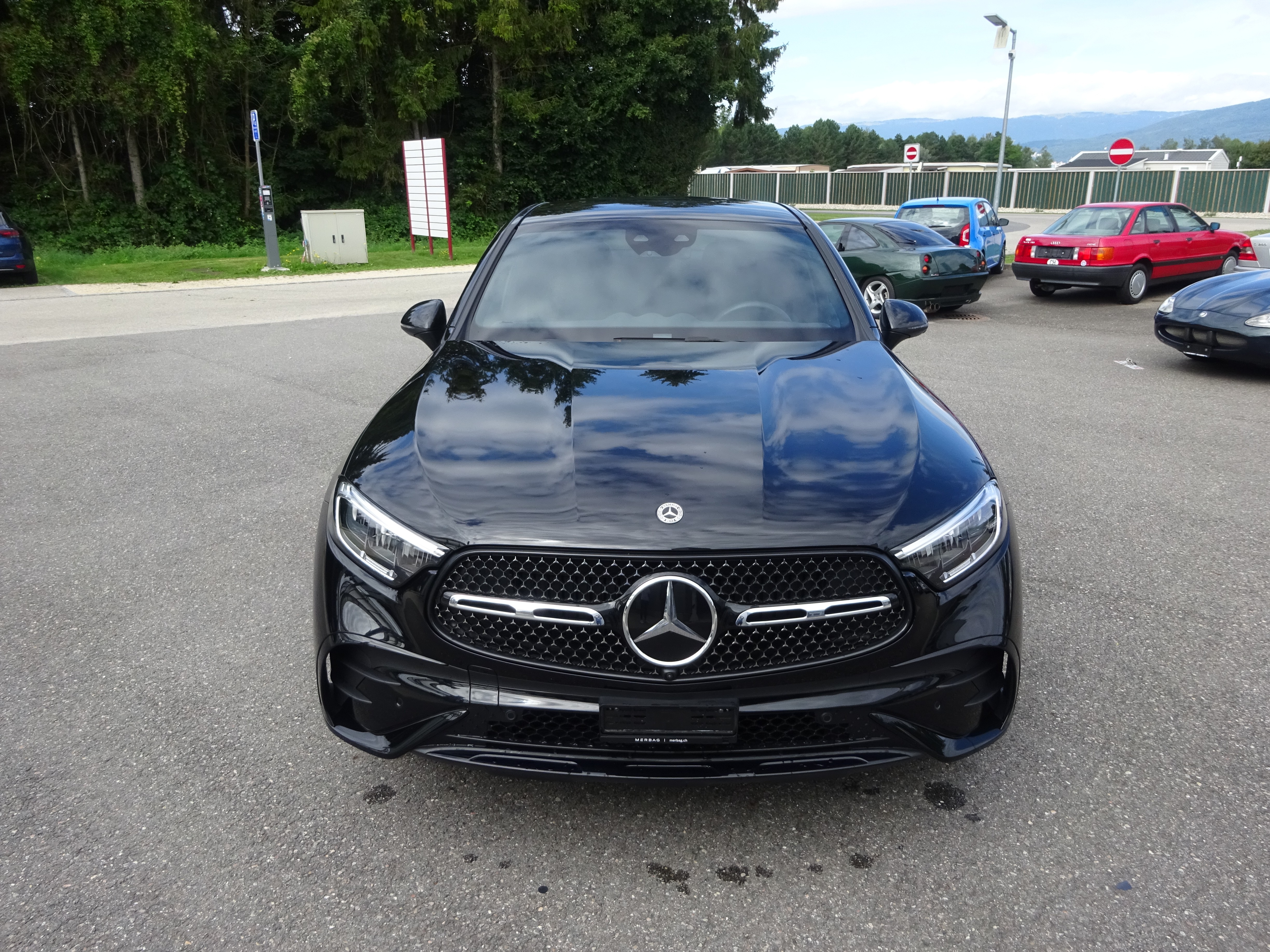 MERCEDES-BENZ GLC 300 4Matic AMG Line 9G-Tronic