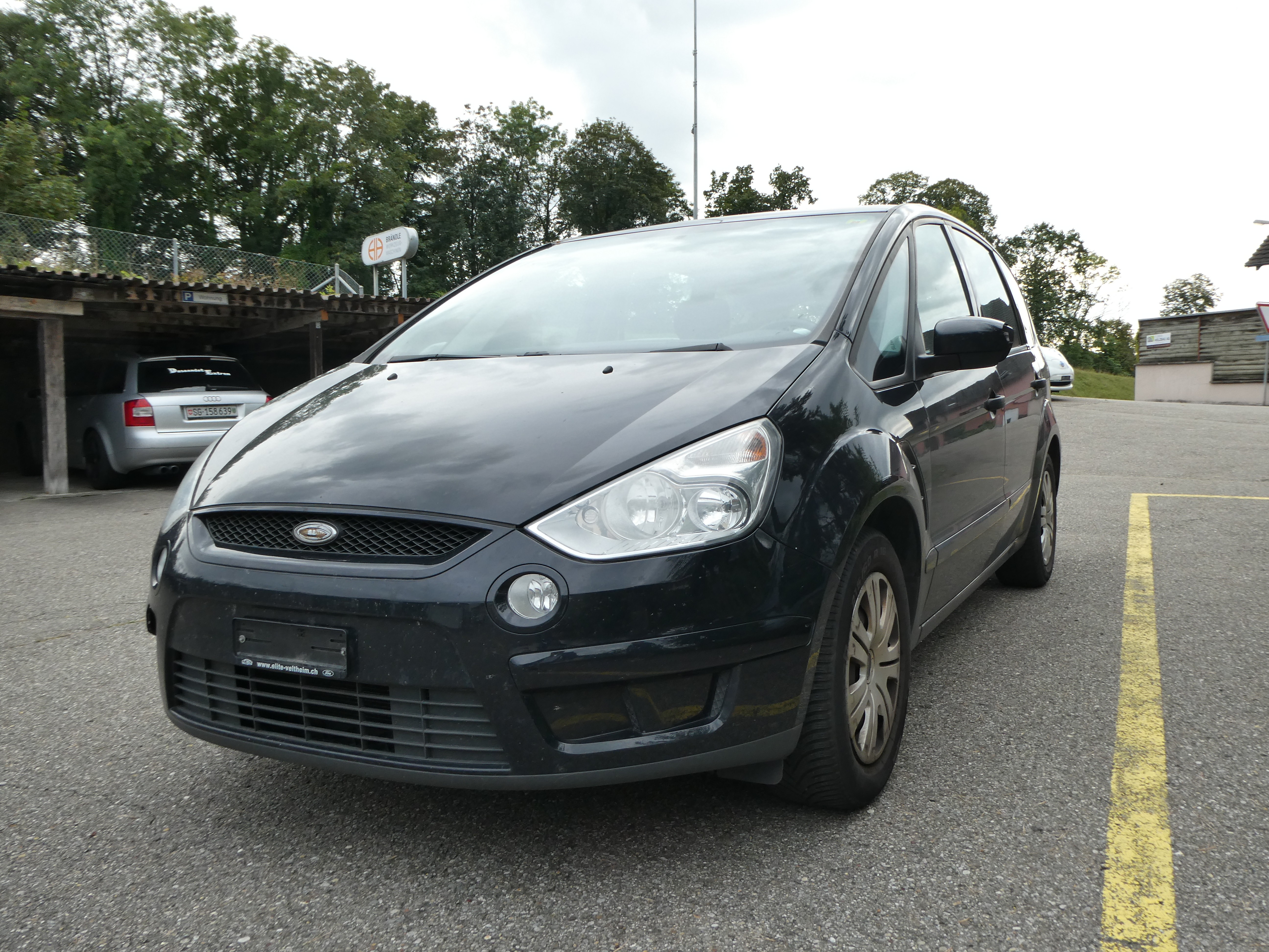 FORD S-Max 2.0i Trend