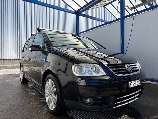 VW Touran 2.0 TDI Highline