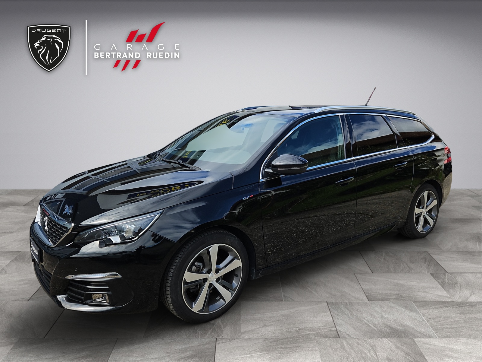 PEUGEOT 308 SW 1.2 Pure Tech GT