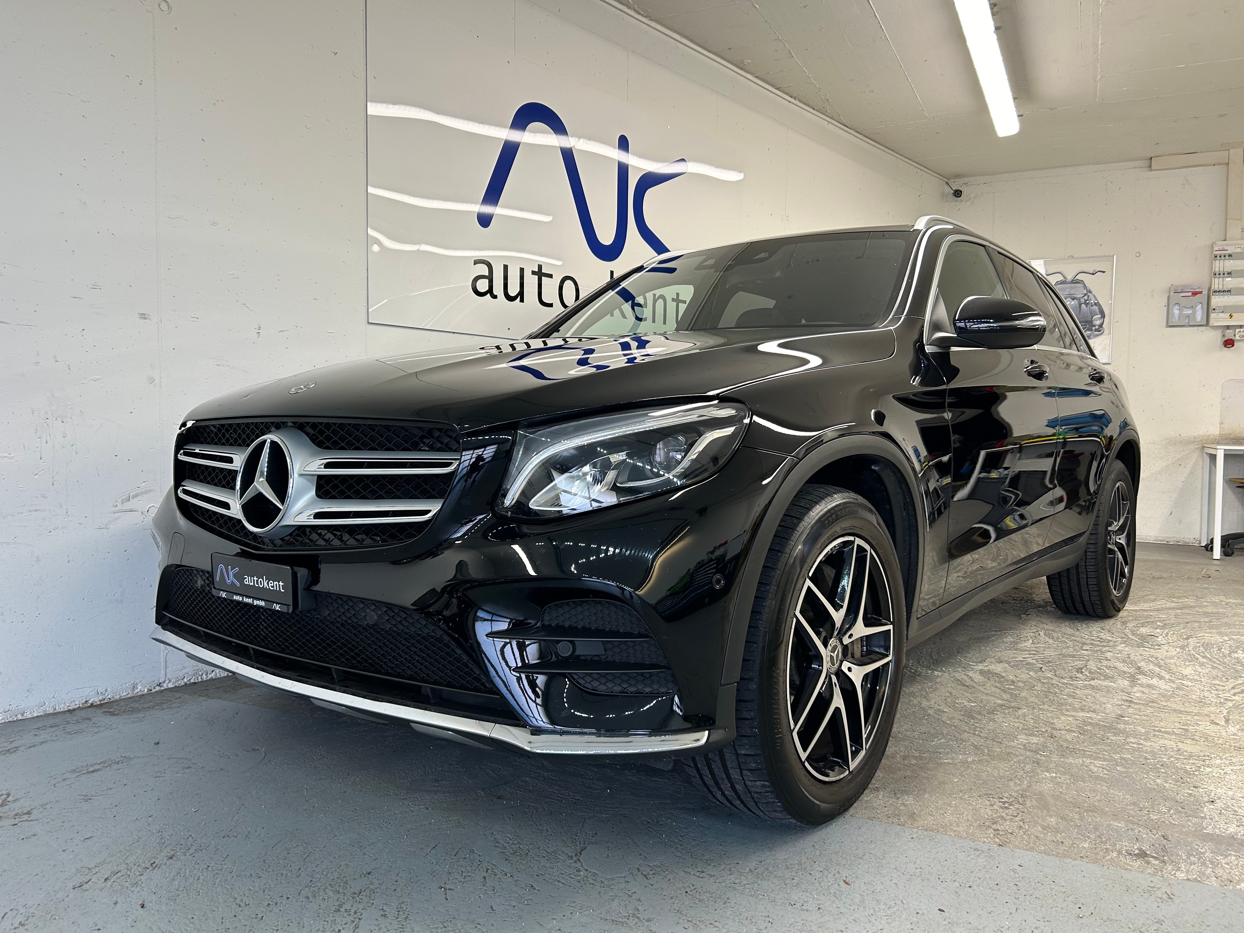 MERCEDES-BENZ GLC 250 d AMG Line 4Matic 9G-Tronic