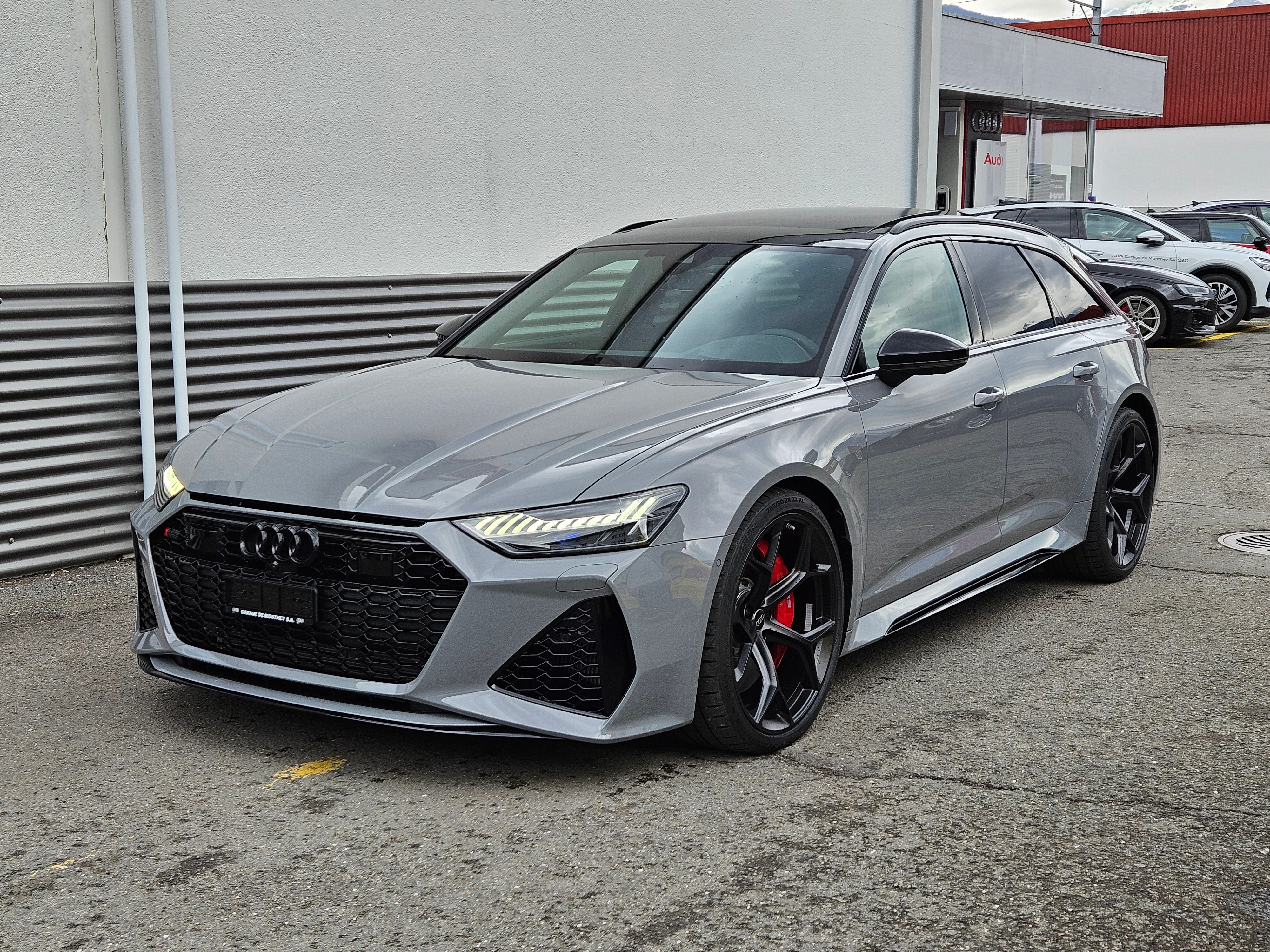 AUDI RS6 Avant 4.0 TFSI V8 Performance quattro