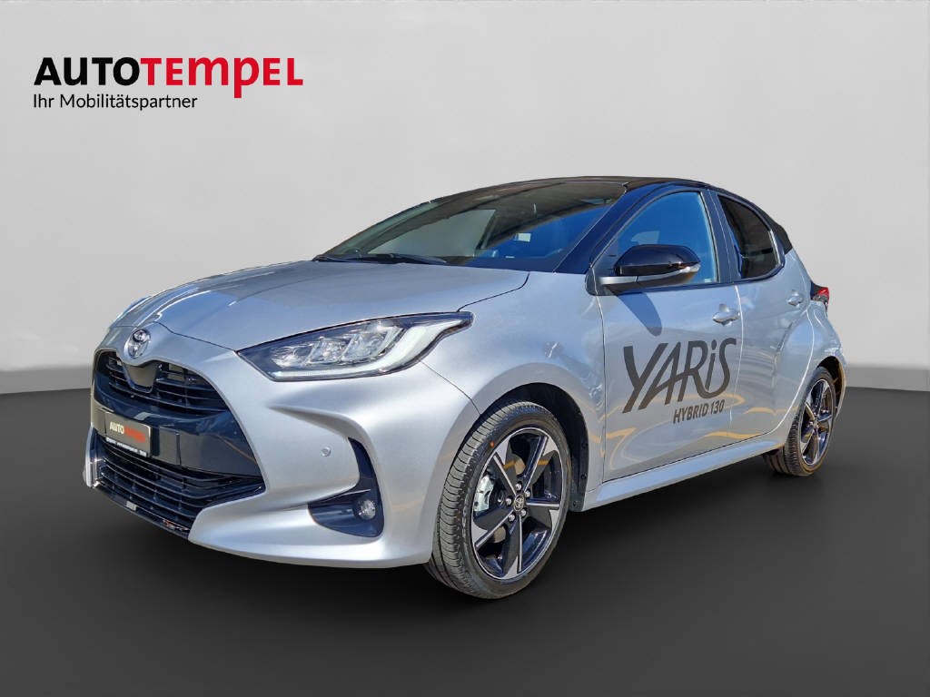 TOYOTA Yaris 1.5 VVT-i HSD Premiere Edition