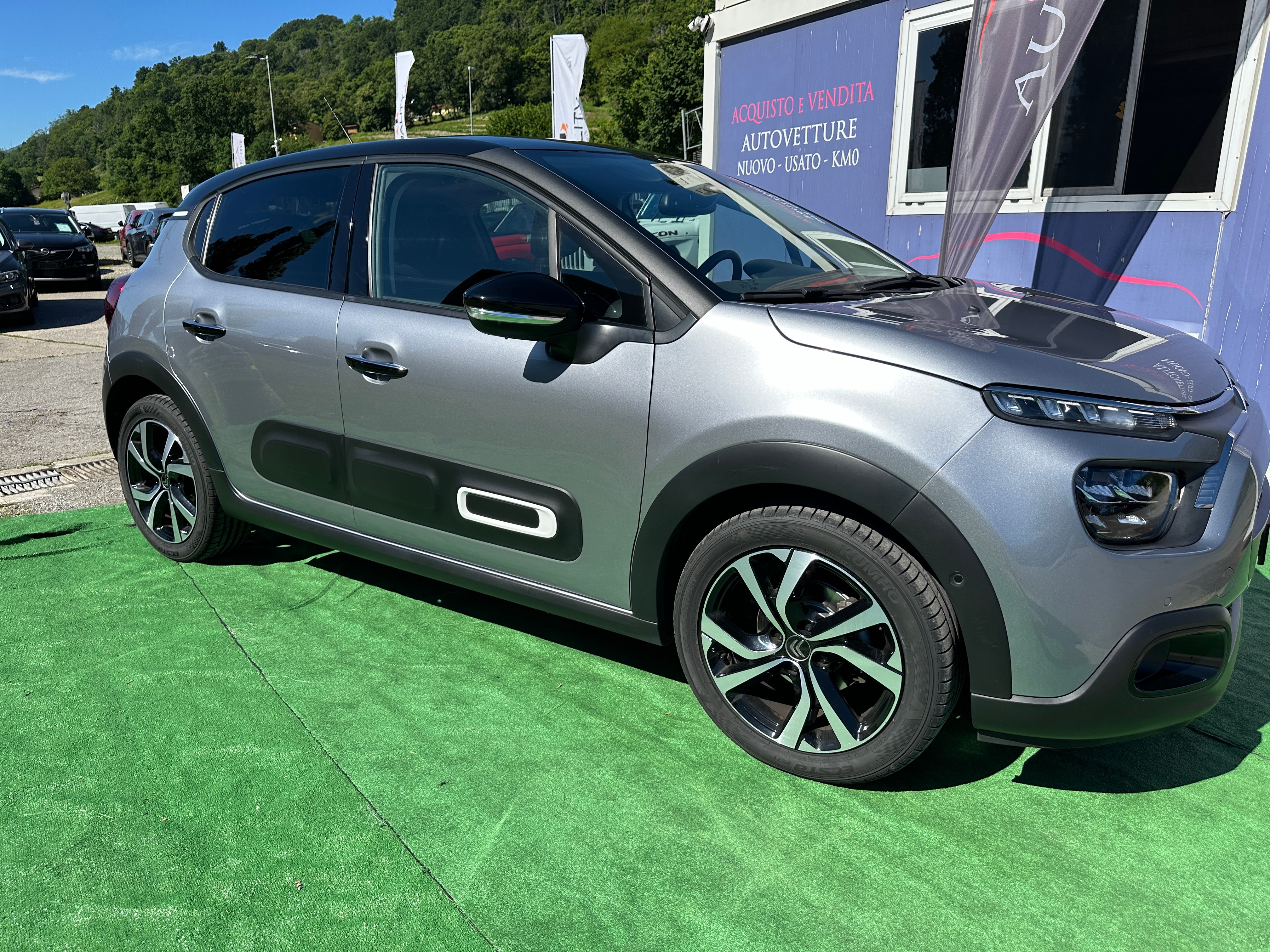 CITROEN C3 1.2i PureTech Shine