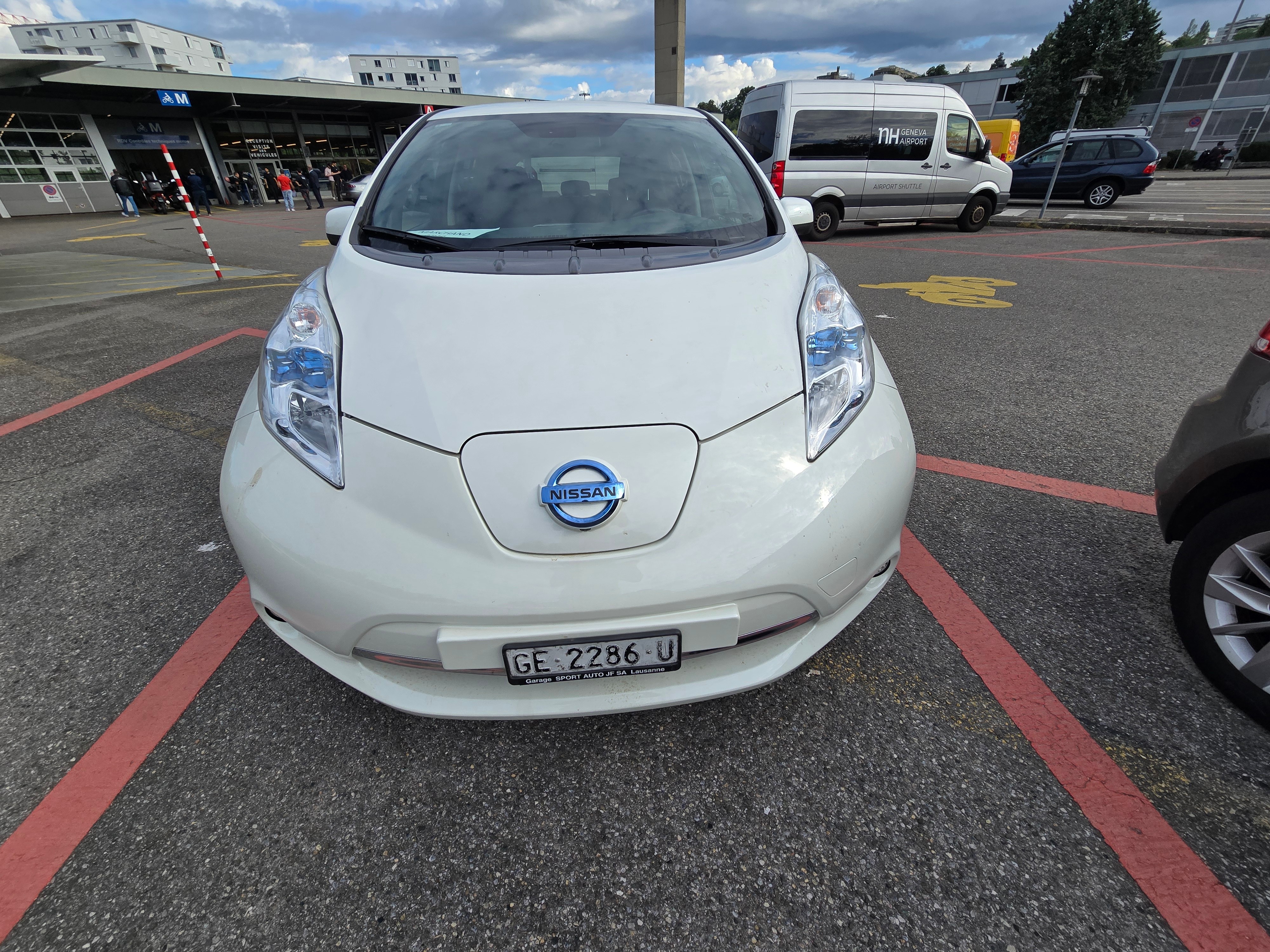 NISSAN Leaf visia 24kWh (incl battery)