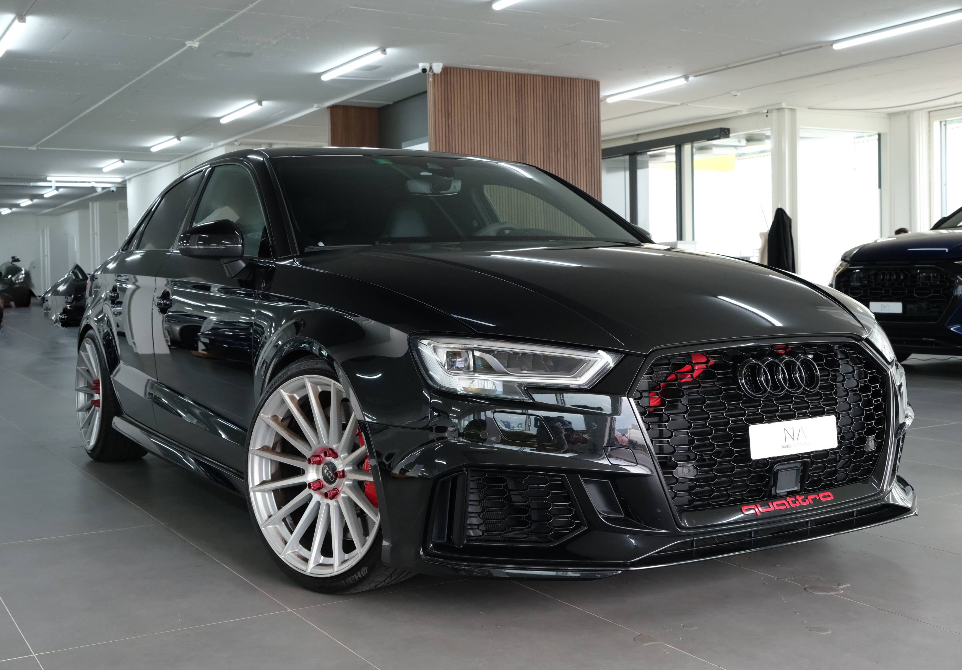 AUDI RS3 Limousine 2.5 TSI quattro S-tronic