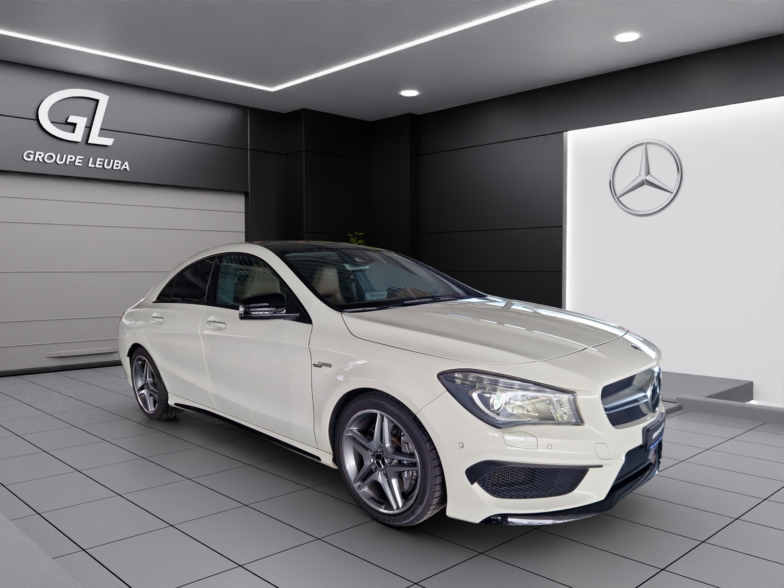 MERCEDES-BENZ CLA 45 AMG 4Matic Speedshift