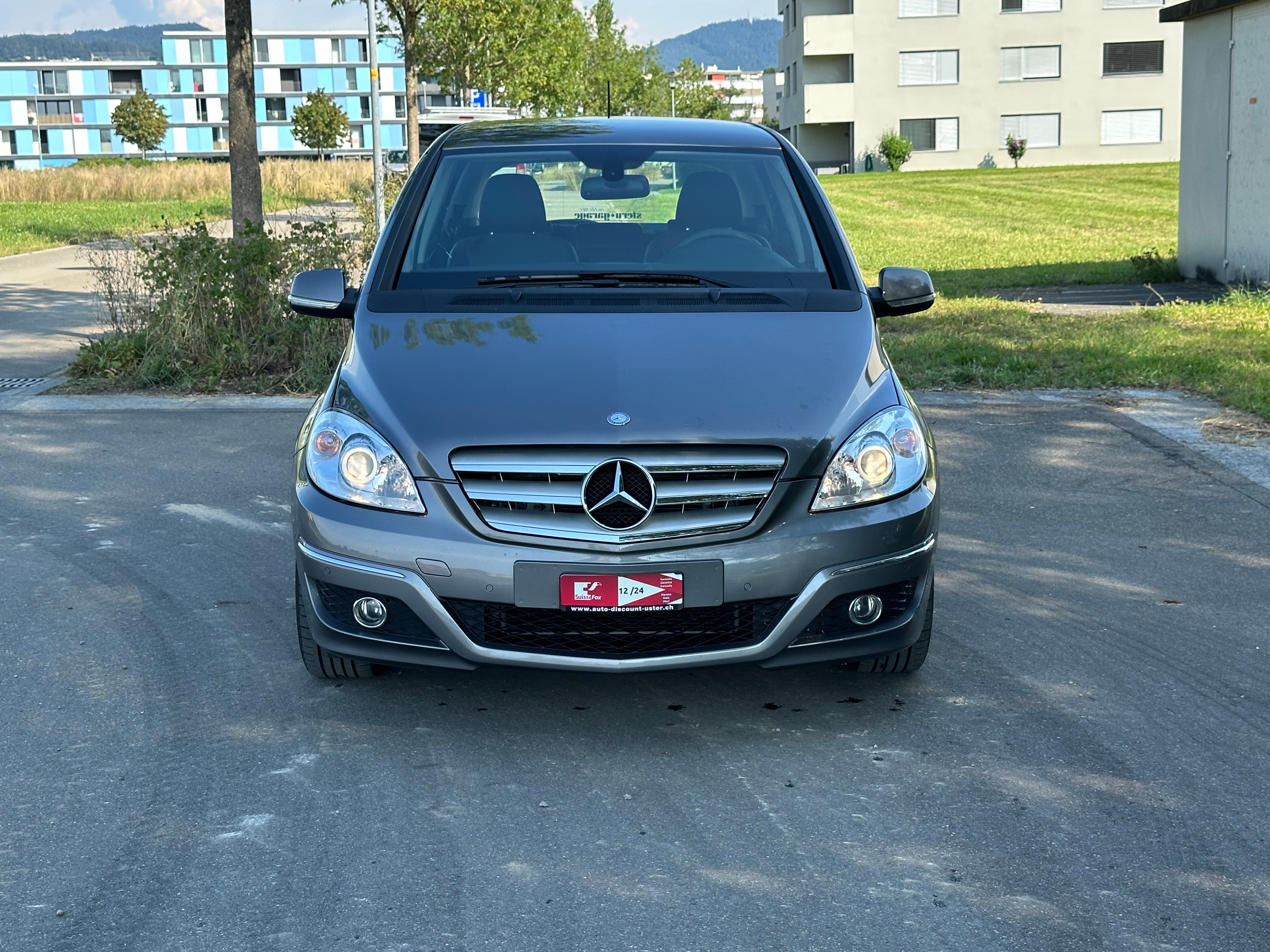 MERCEDES-BENZ B 200 Autotronic