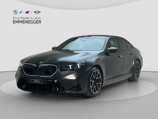 BMW M5 xDrive