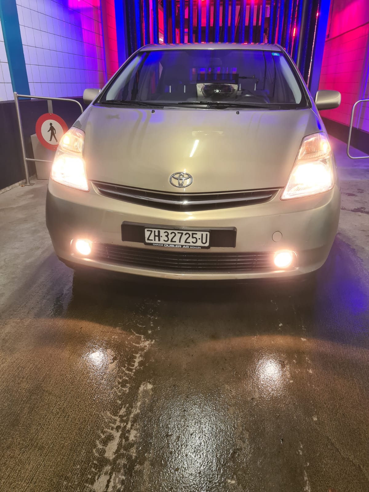 TOYOTA Prius 1.5 16V Hybrid Limited