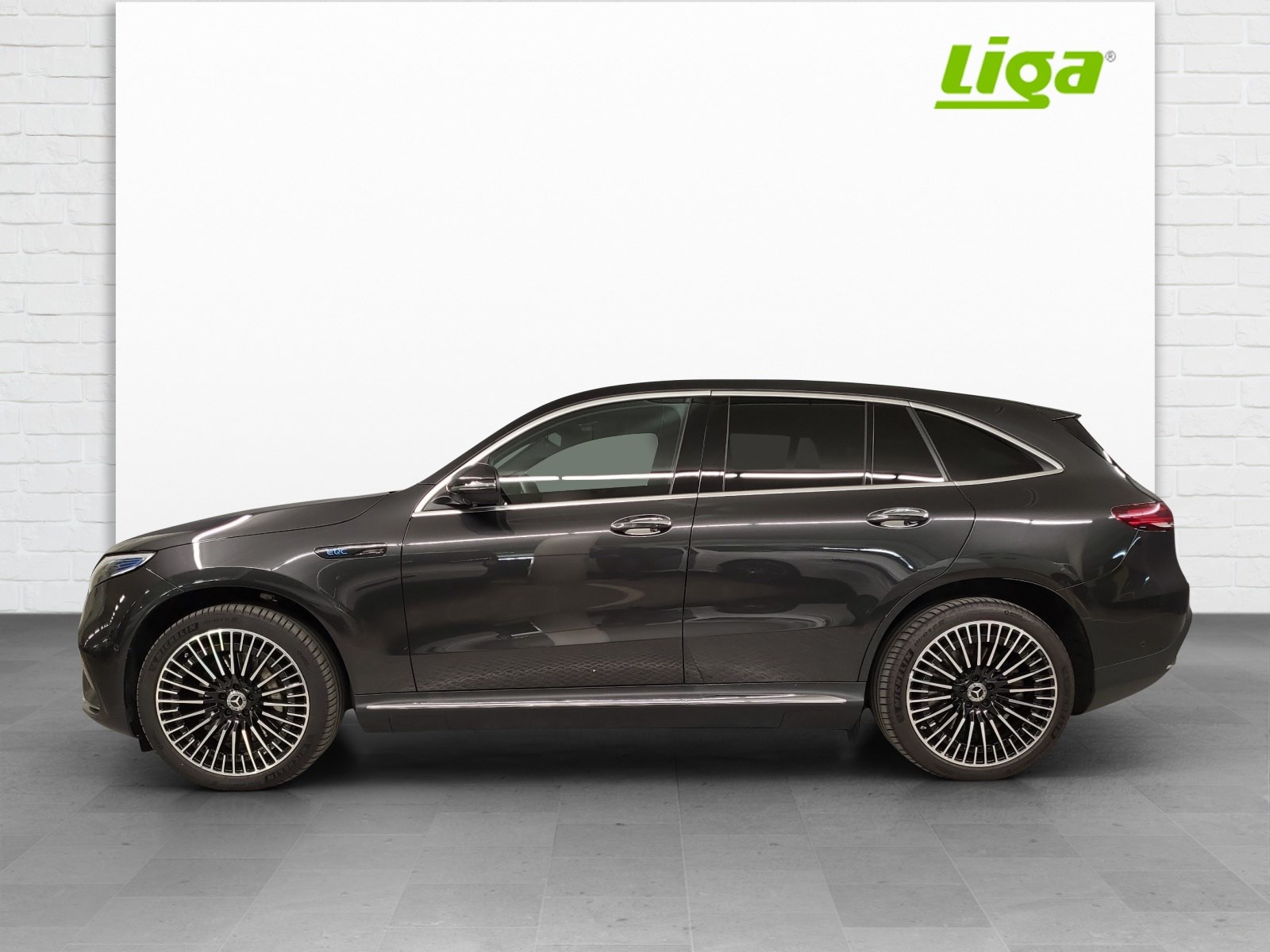 MERCEDES-BENZ EQC 400 AMG Line 4Matic