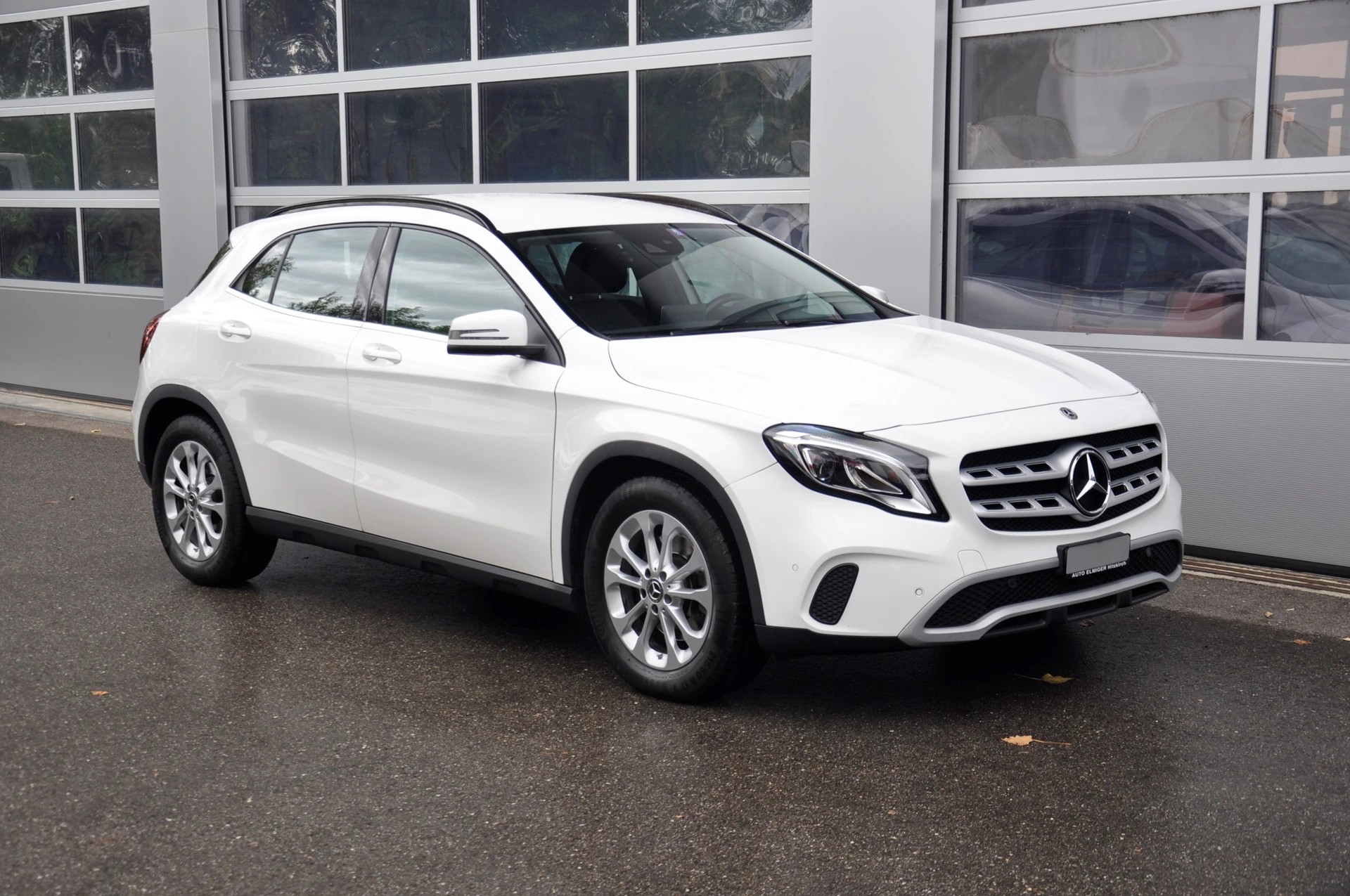 MERCEDES-BENZ GLA 220 Style 4Matic 7G-DCT