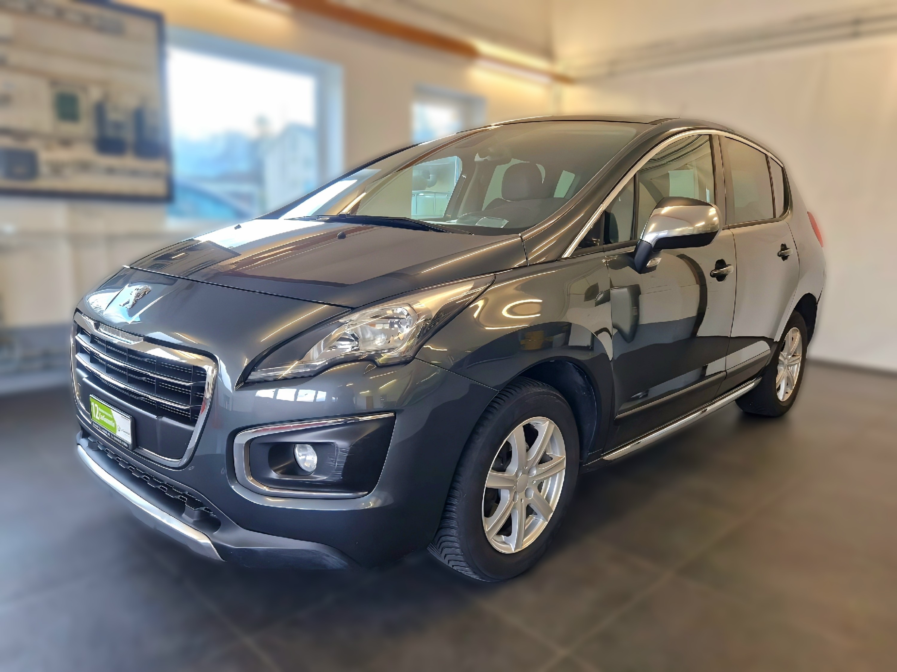 PEUGEOT 3008 1.2 PURE TECH ALLURE