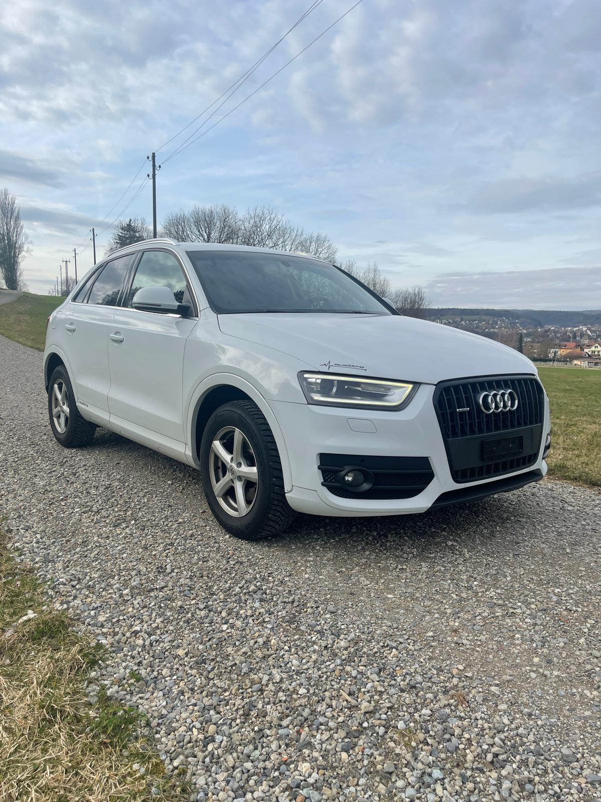 AUDI Q3 2.0 TDI quattro S-tronic