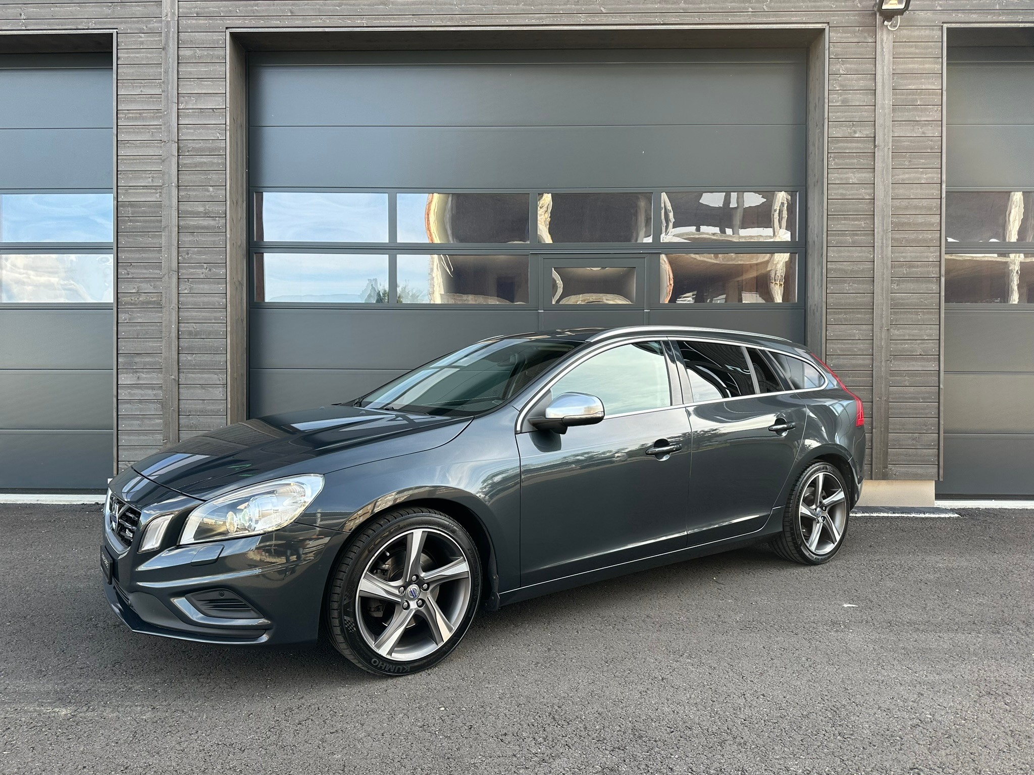 VOLVO V60 D3 R-Design Geartronic