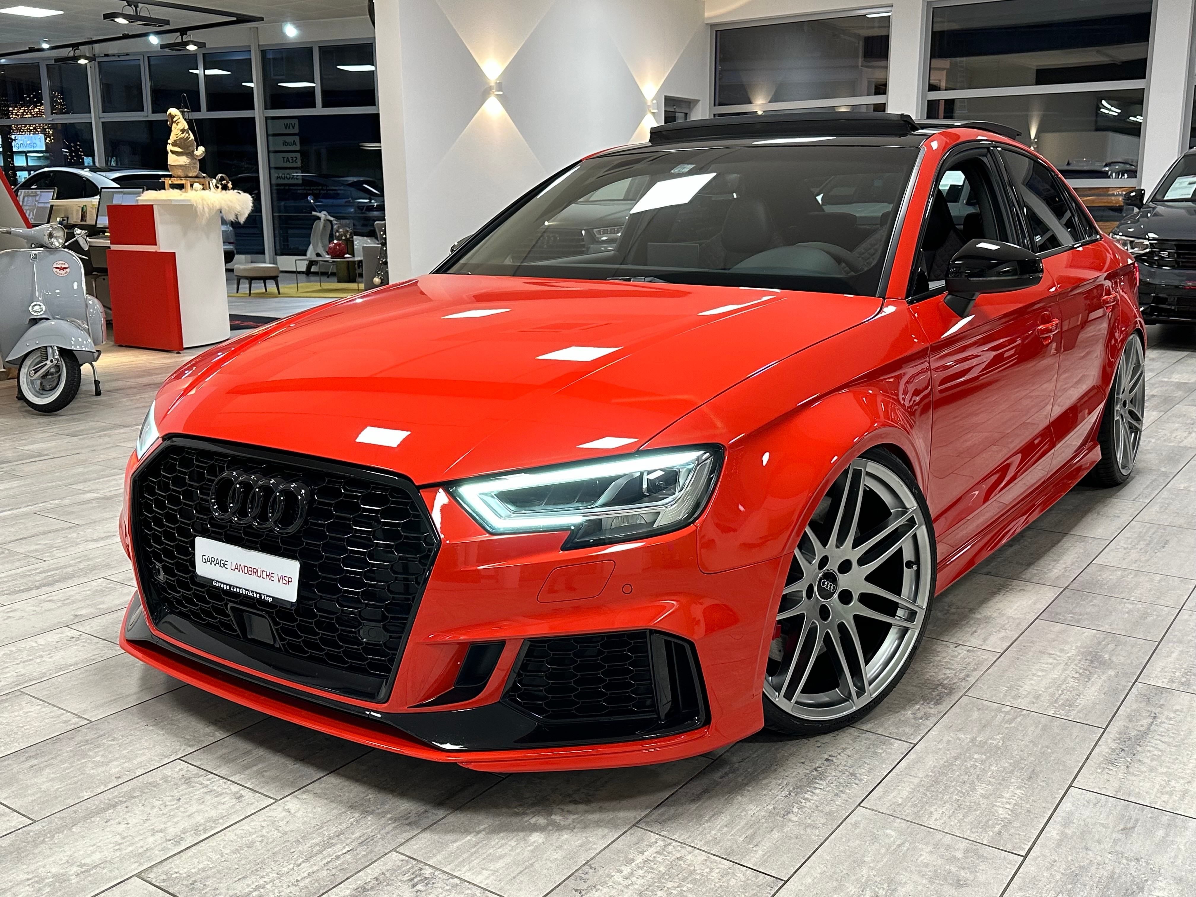 AUDI RS3 Limousine 2.5 TSI 610 PS quattro S-tronic