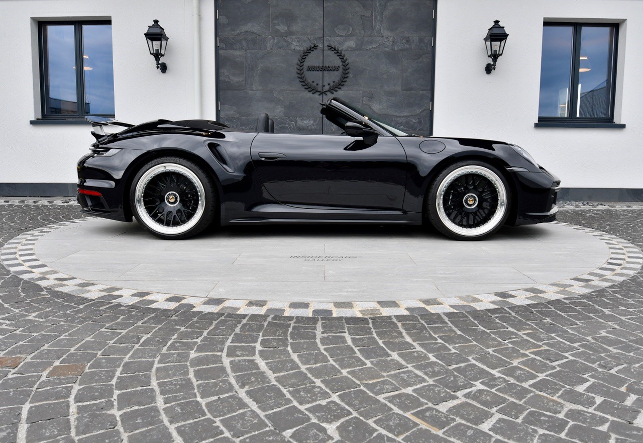 PORSCHE 911 Turbo S Cabriolet PDK