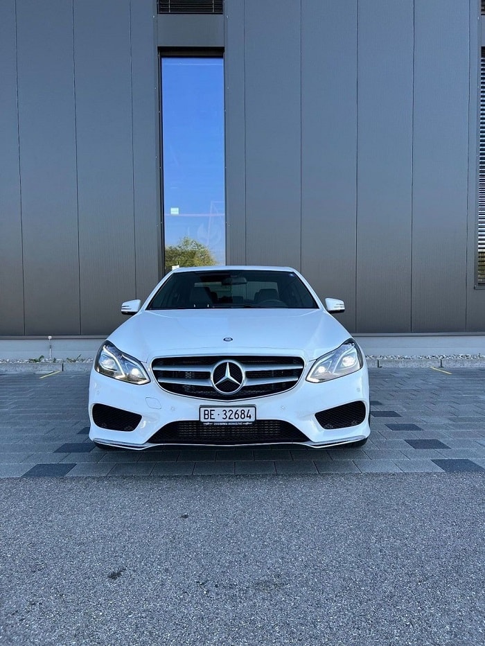 MERCEDES-BENZ E 220 d AMG Line 9G-Tronic