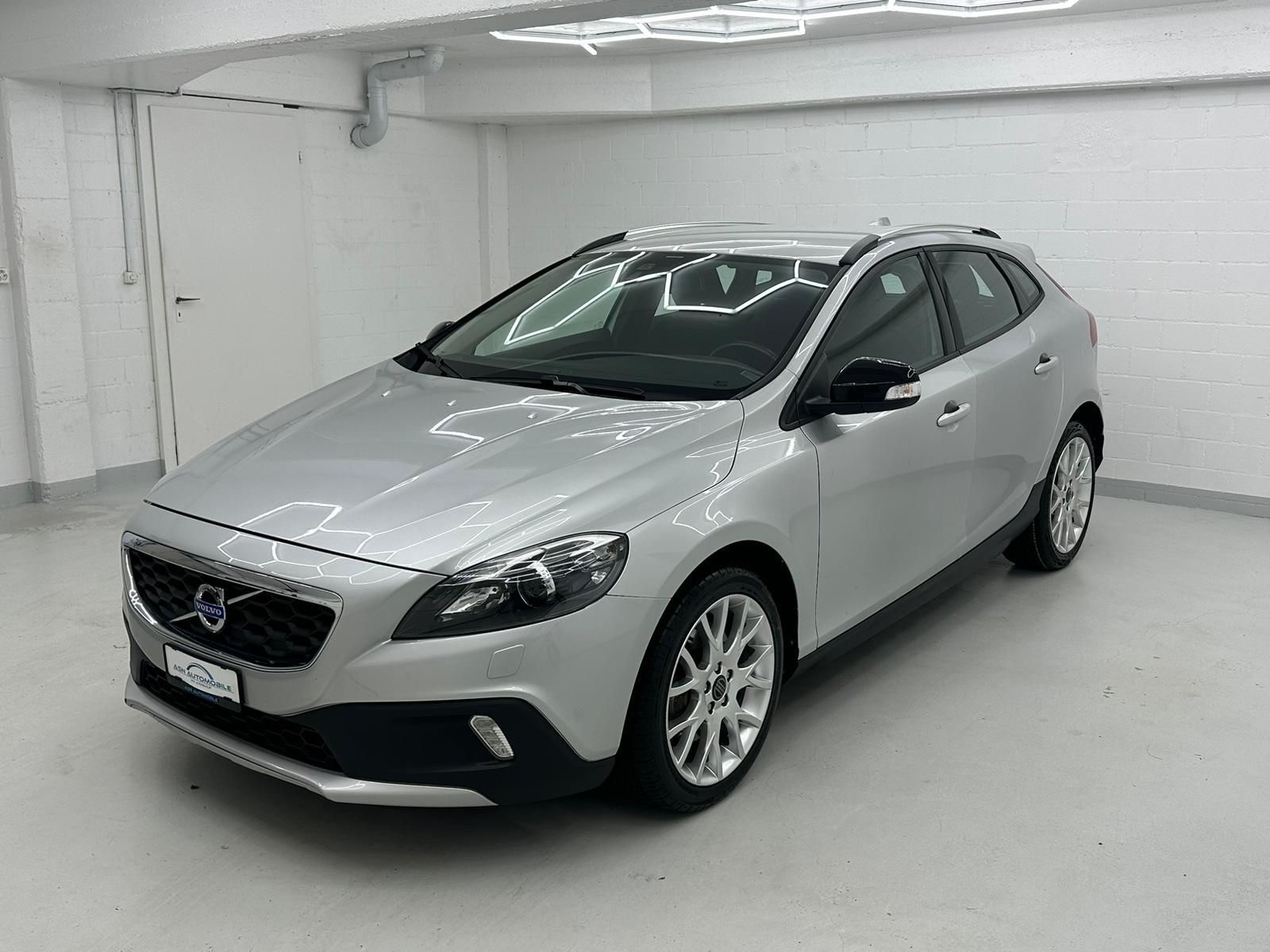 VOLVO V40 Cross Country T5 AWD Kinetic Geartronic