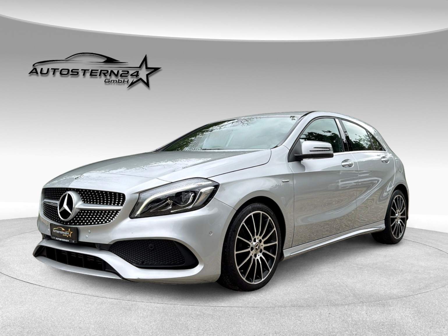 MERCEDES-BENZ A 180 AMG Line 7G-DCT