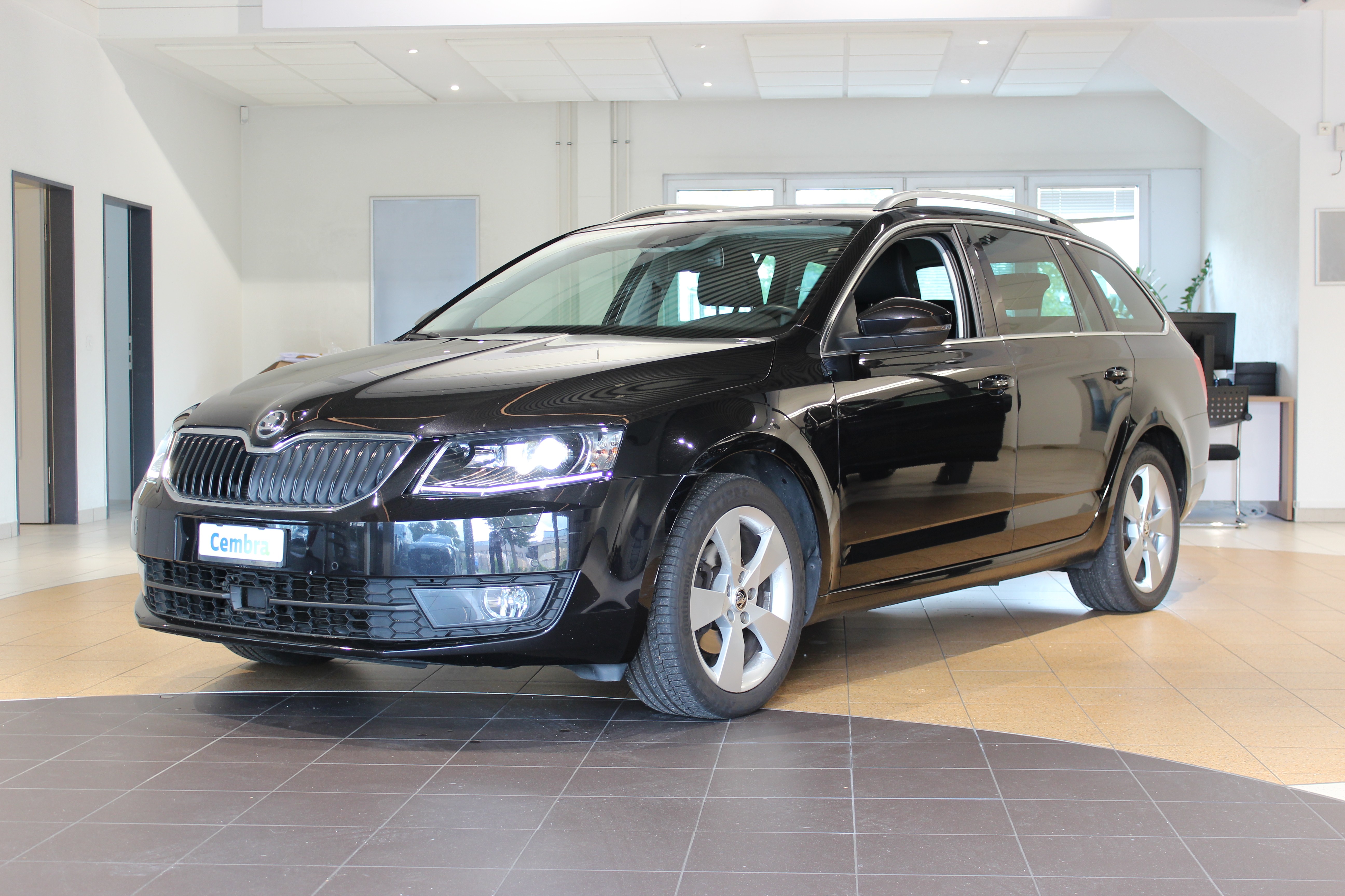 SKODA Octavia Combi 1.4 TSI G-tec Style CNG DSG