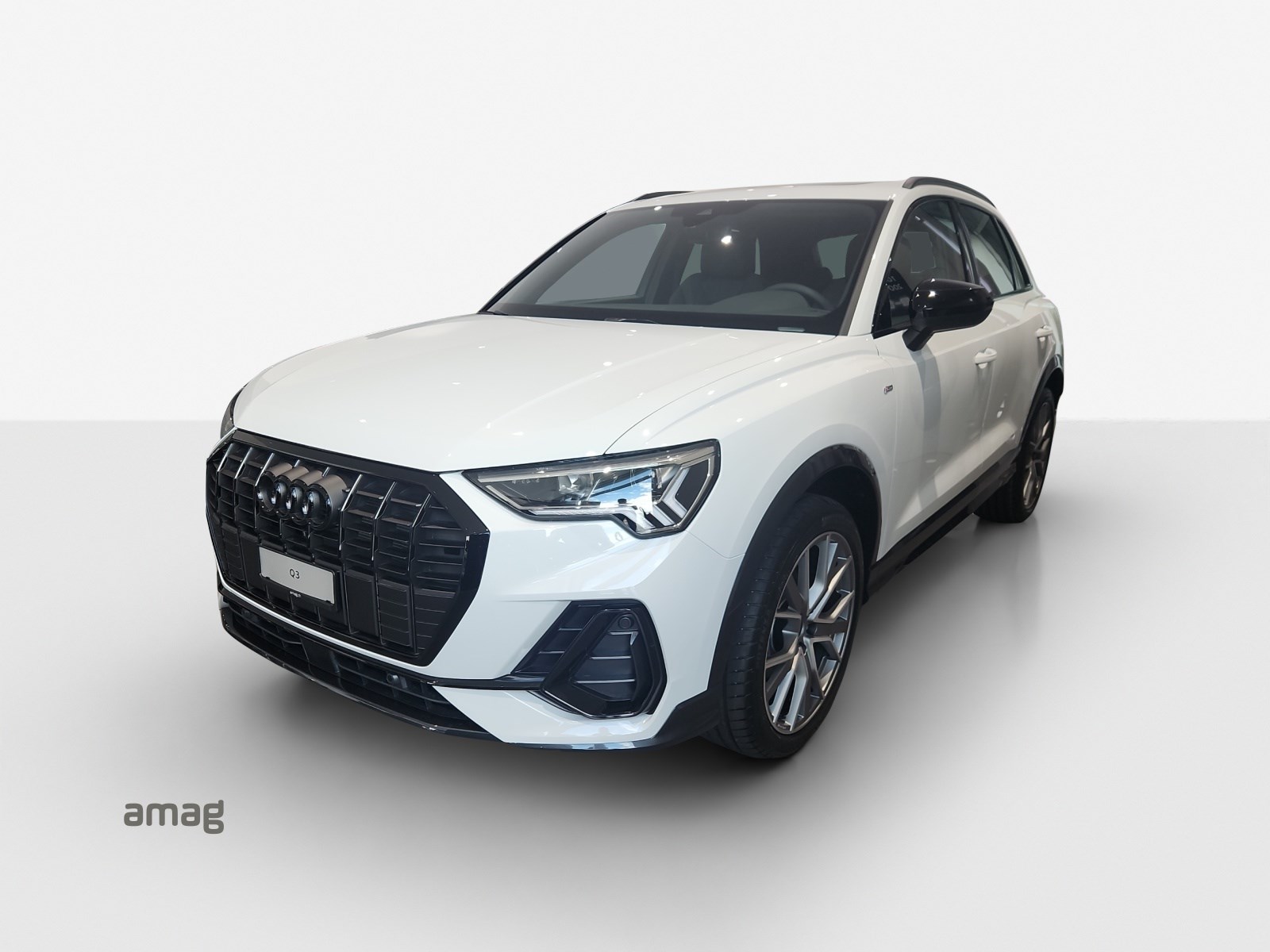 AUDI Q3 35 TFSI S line Attraction S-tronic