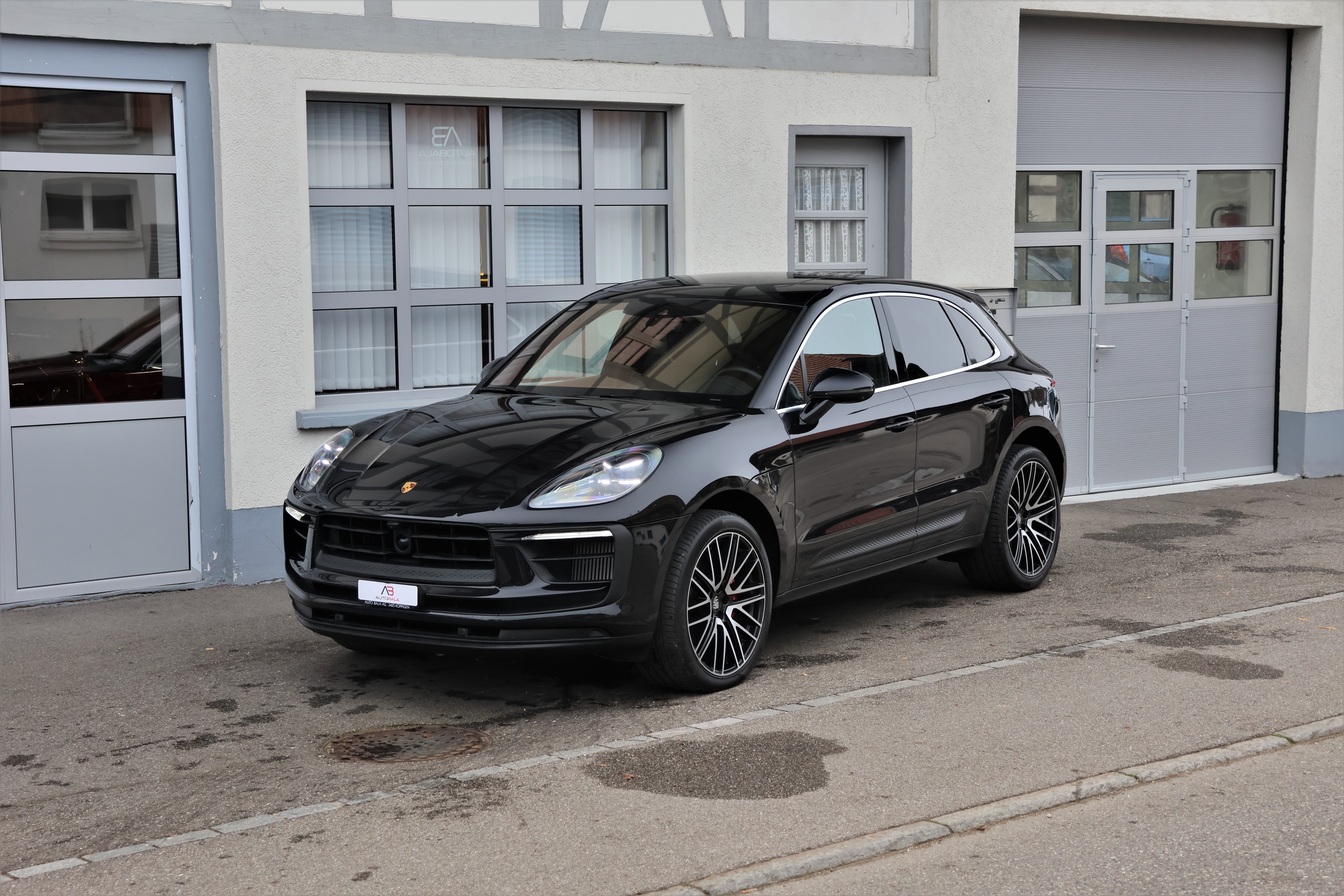 PORSCHE Macan S PDK (CH) 