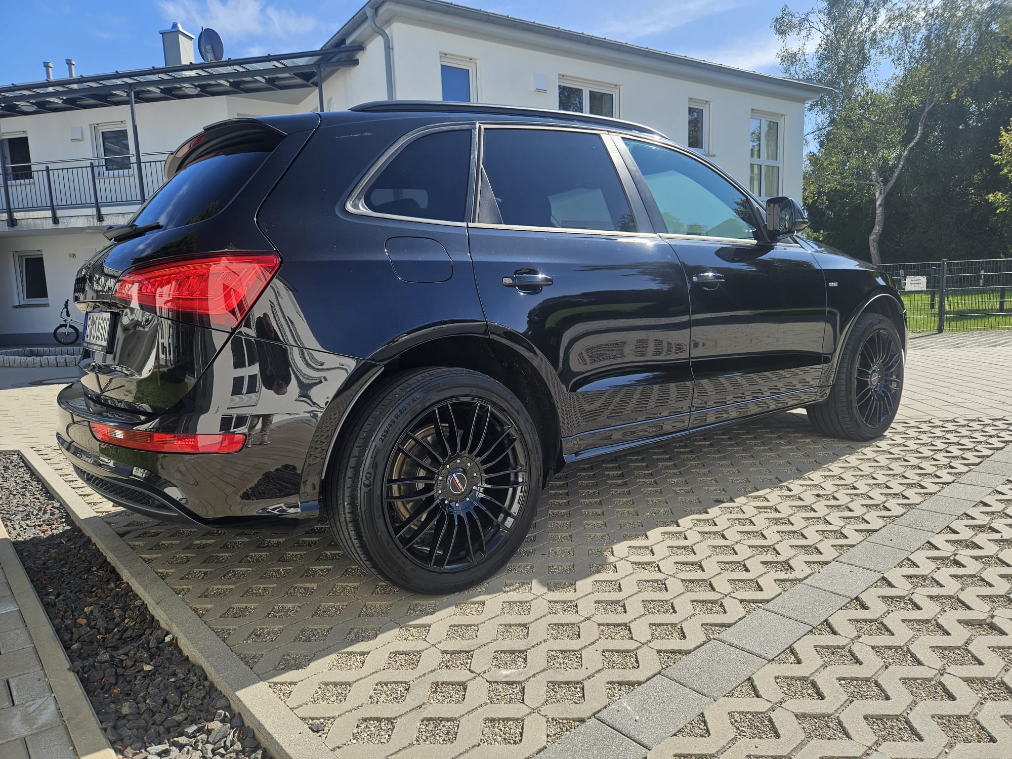 AUDI Q5 2.0 TDI quattro S-tronic