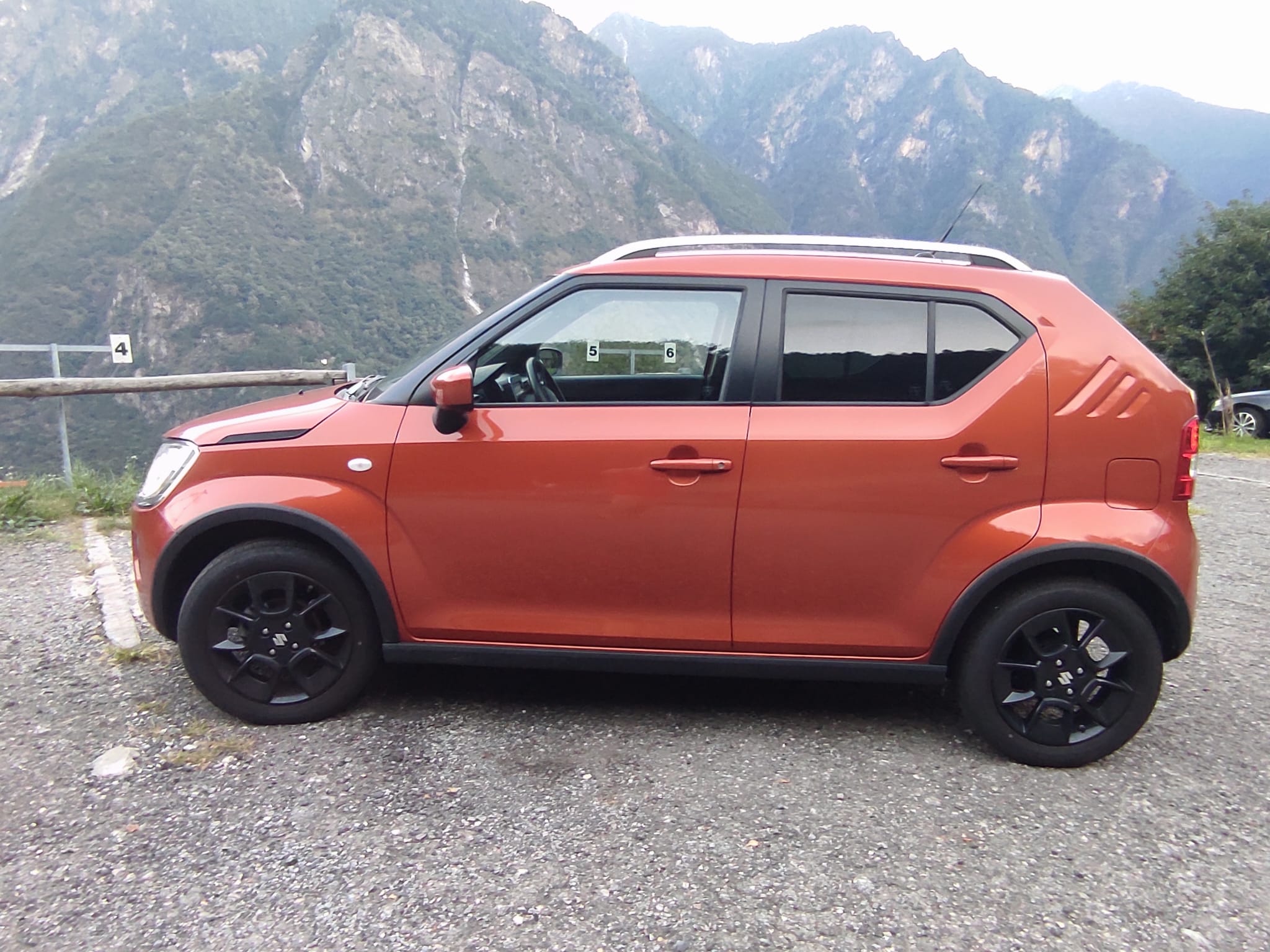 SUZUKI Ignis 1.2i Compact+ Hybrid