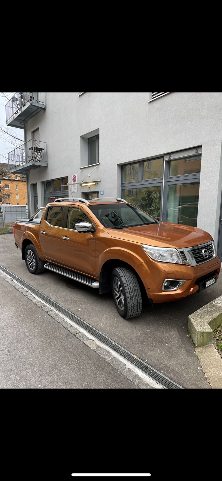 NISSAN Navara Double Cab Tekna 2.3 dCi 4WD Automatic