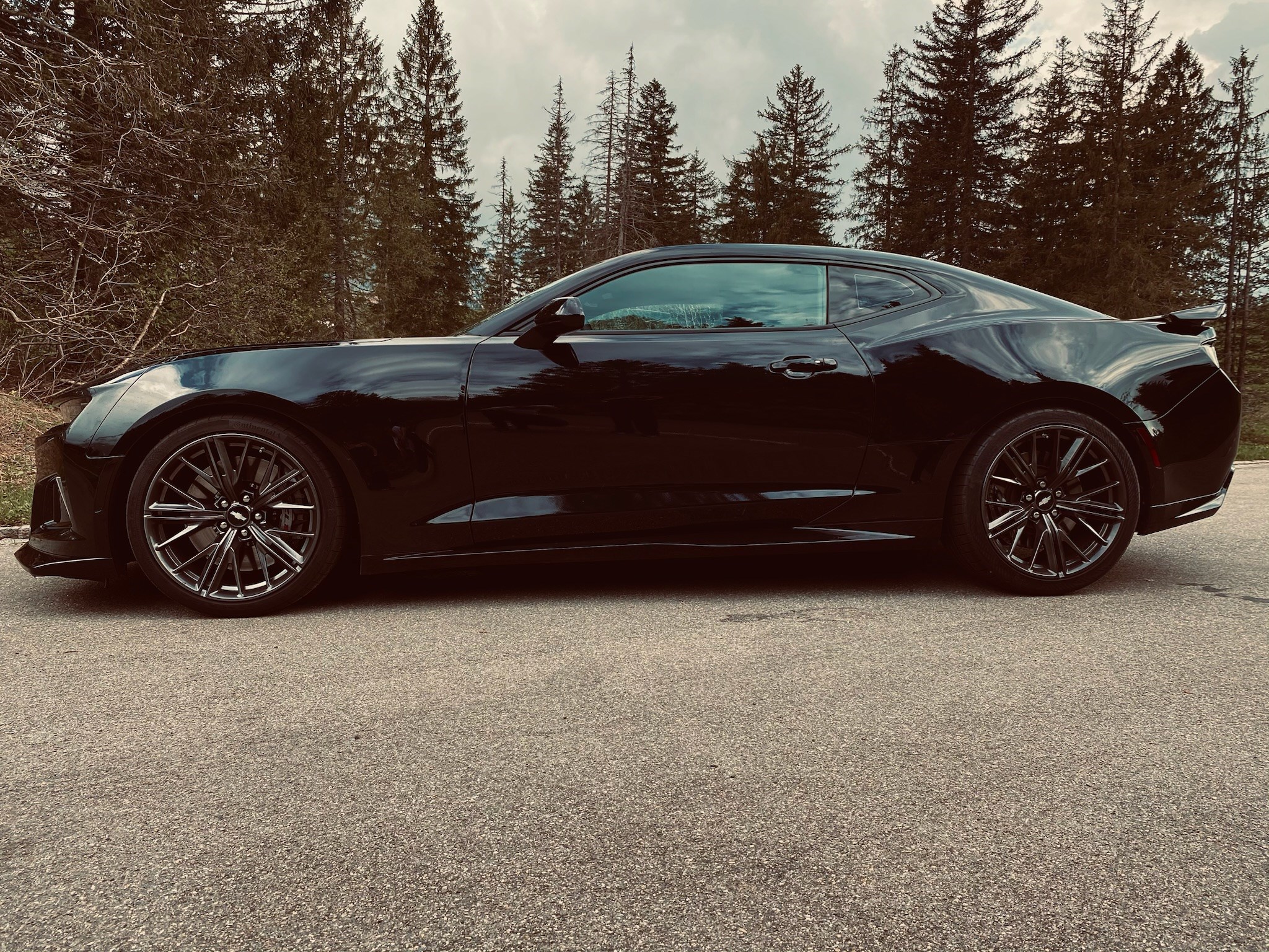 CHEVROLET CAMARO ZL1