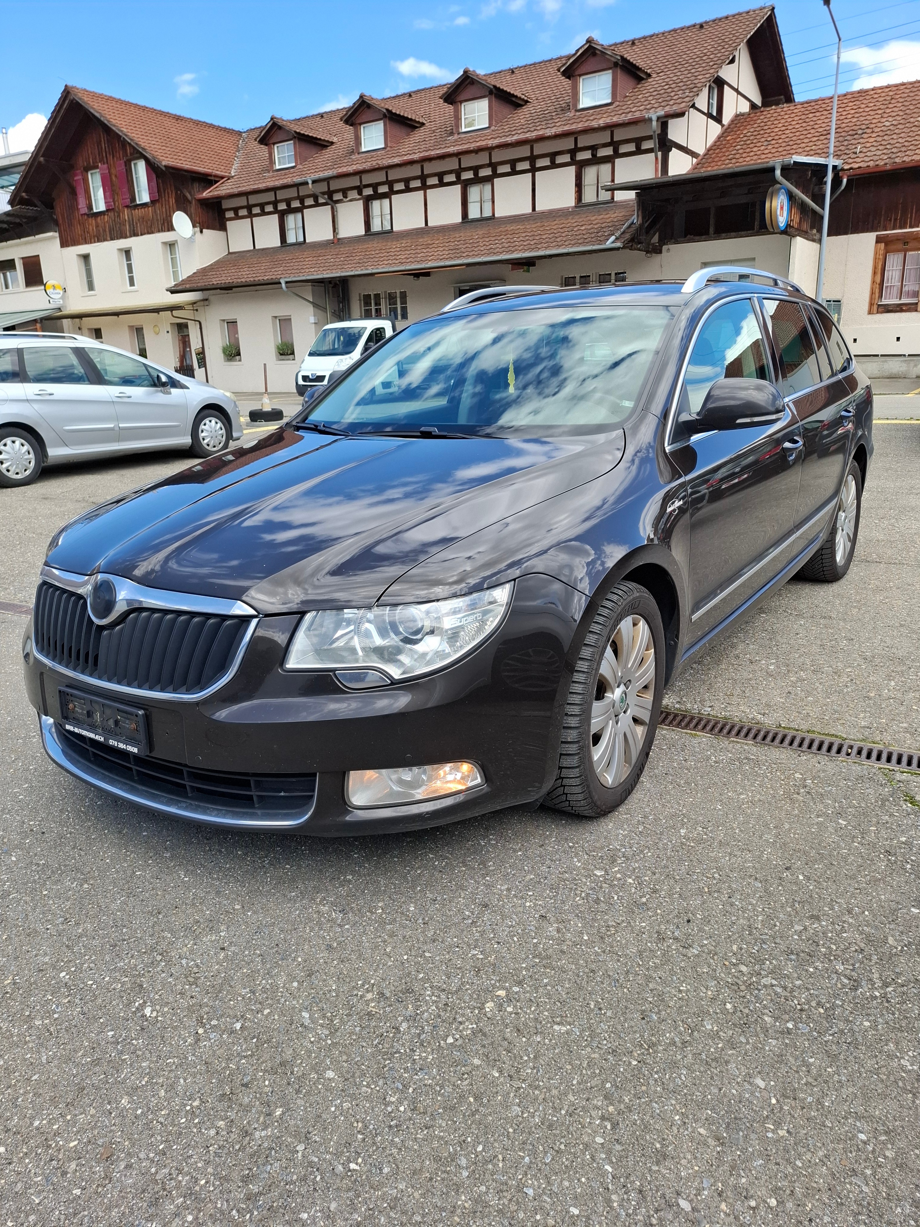 SKODA Superb Combi 2.0 TDi Elegance 4x4 DSG