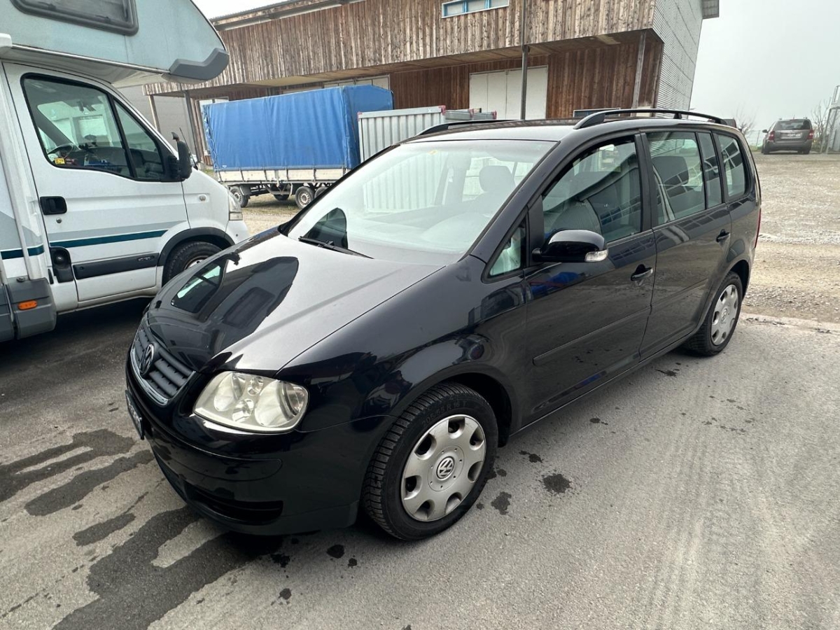 VW Touran 1.6 FSI Trendline